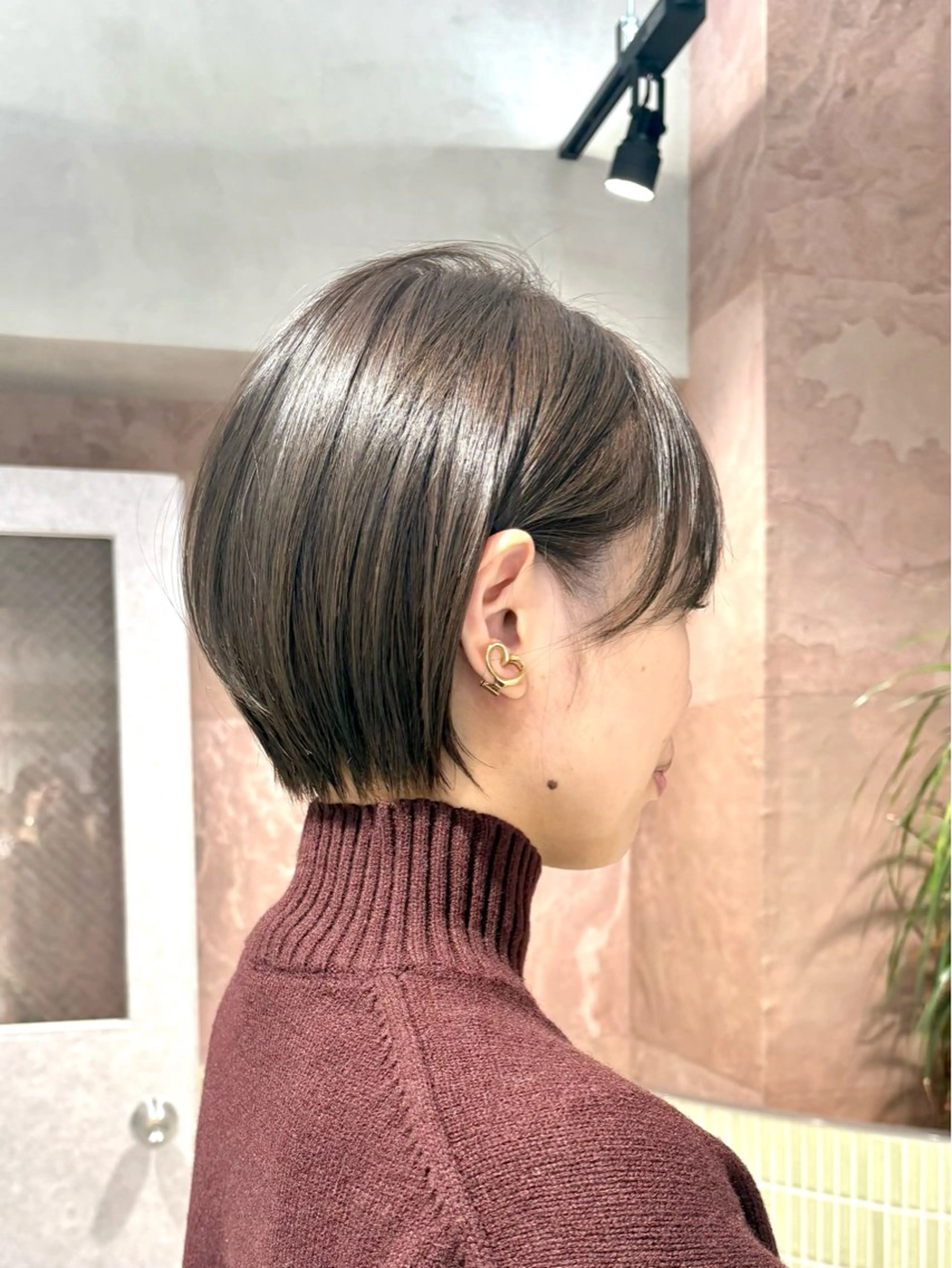 ショート カット ヘアカラー トリートメント 🩵縮毛矯正/ブリー チ/髪質改善/いつかのヘアスタイル