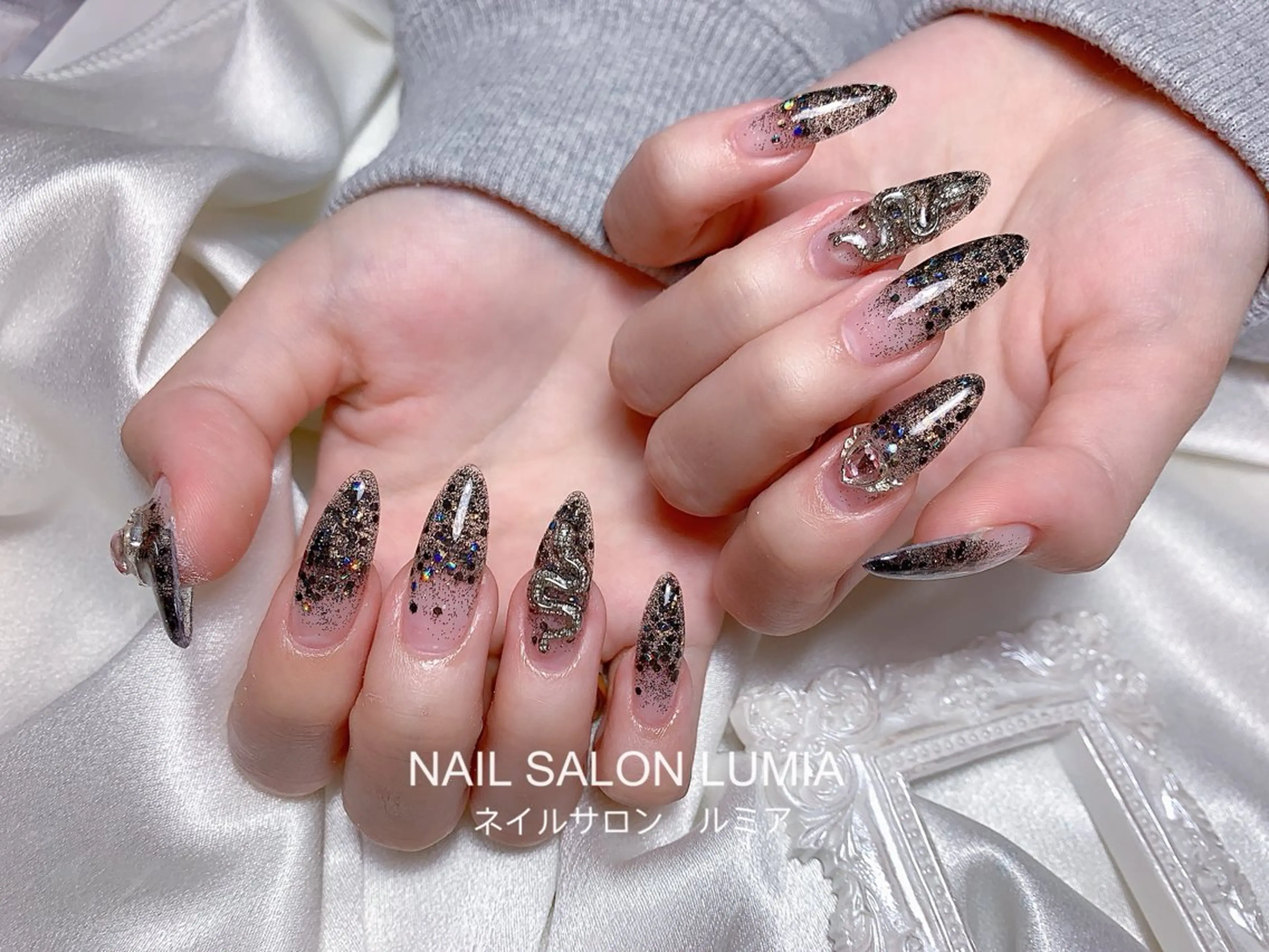 ネイル ハンドネイル ネイルサロン ルミア Lumia 店長のネイルデザイン