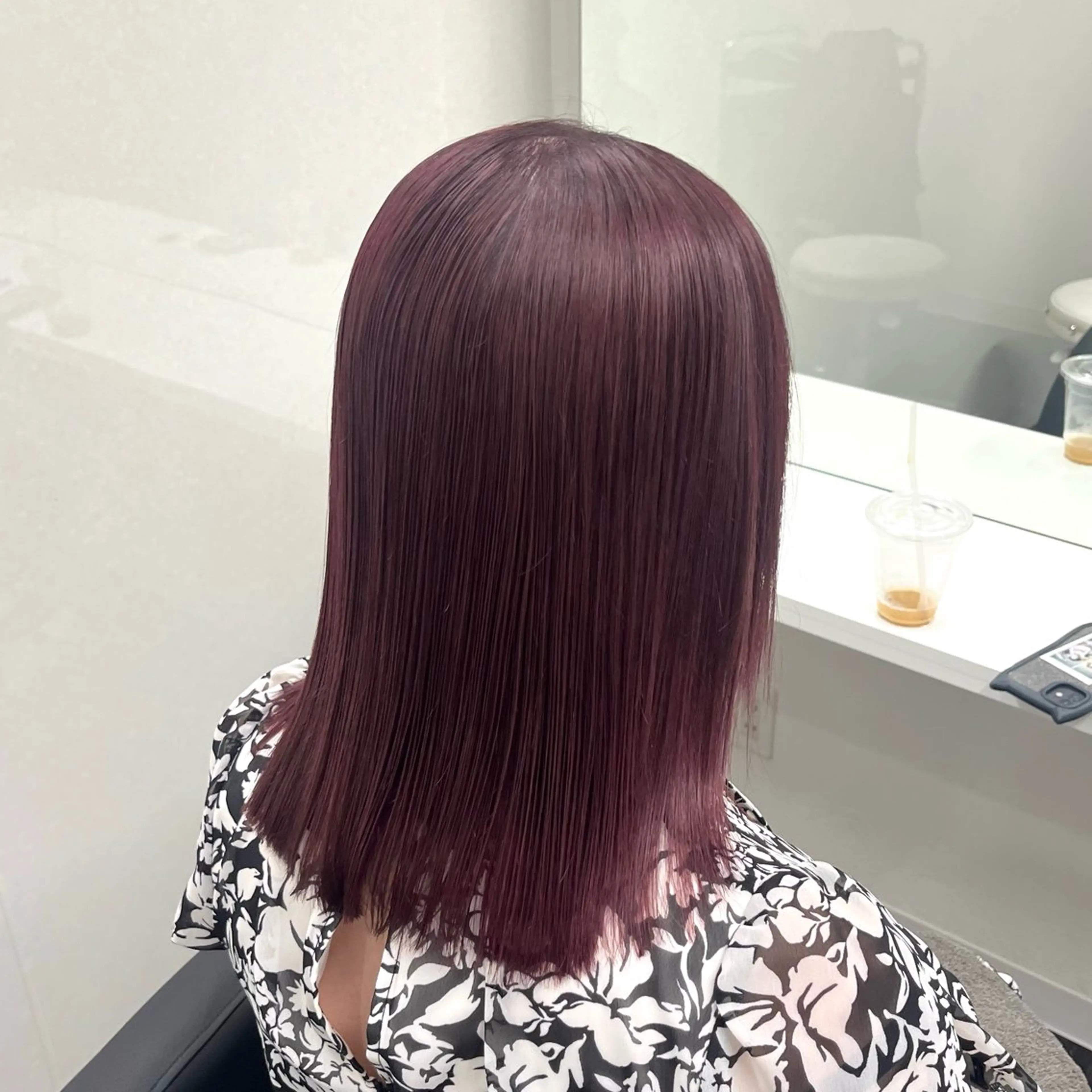 ミディアム カラー ブリーチ ボルドーカラー ブラウンカラー カシス デザインカラー ヘアカラー トリートメント 天神/ケアブリーチ/ 髪質改善/上質艶髪のヘアスタイル