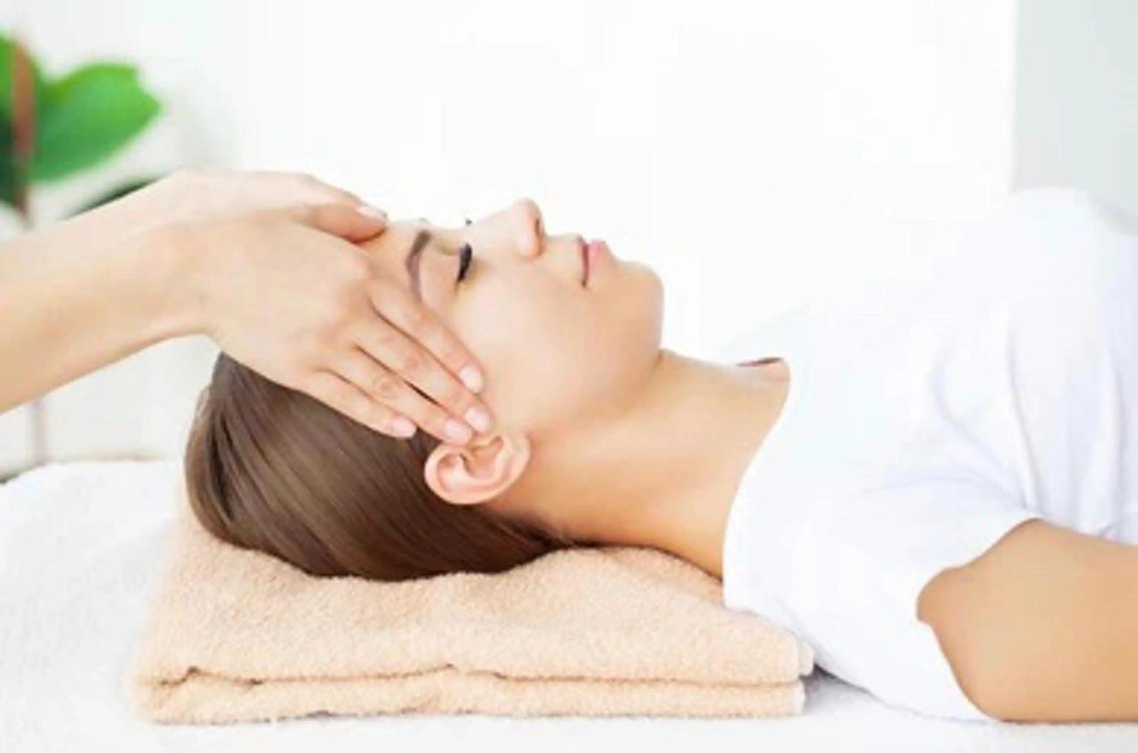 【リピーター様限定🌷価格】極上ドライヘッドスパ　30分コース※血行促進効果がある炭酸美容液を使用したマッサージ付き🍋の写真