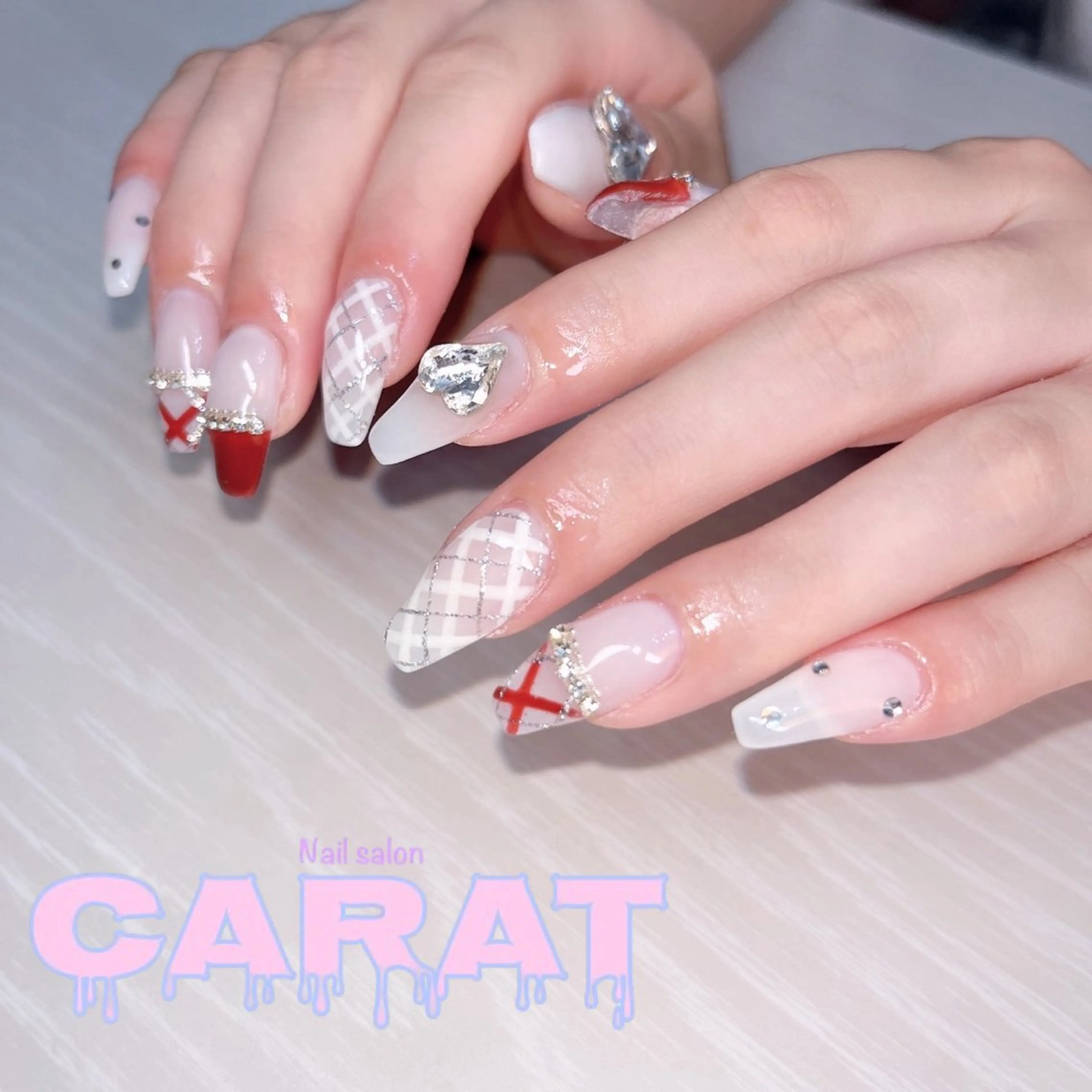 ネイル ハンドネイル CARAT カラットのネイルデザイン