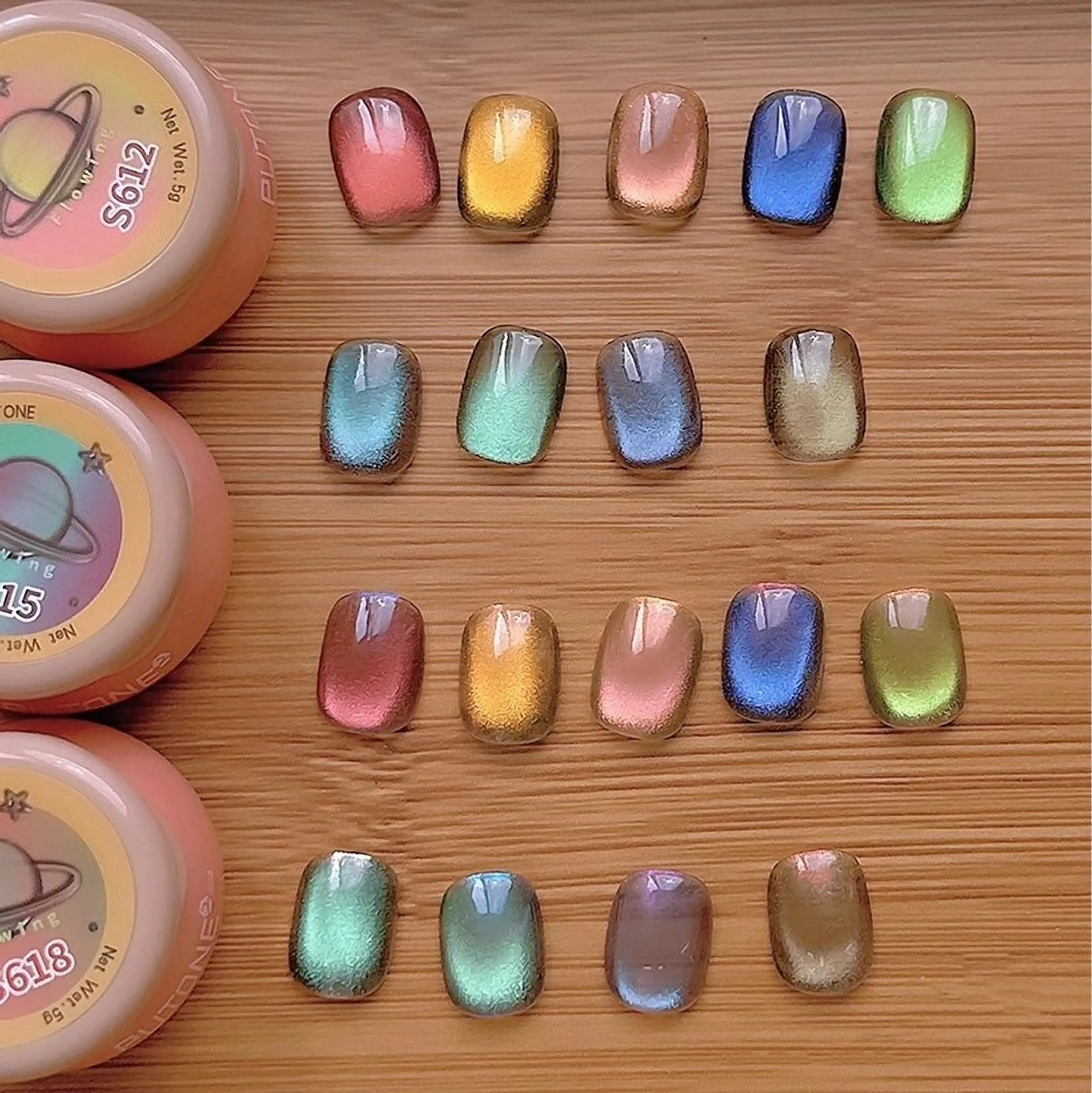 ネイル マグネットネイル ToliyDeliy Nail Salonのネイルデザイン
