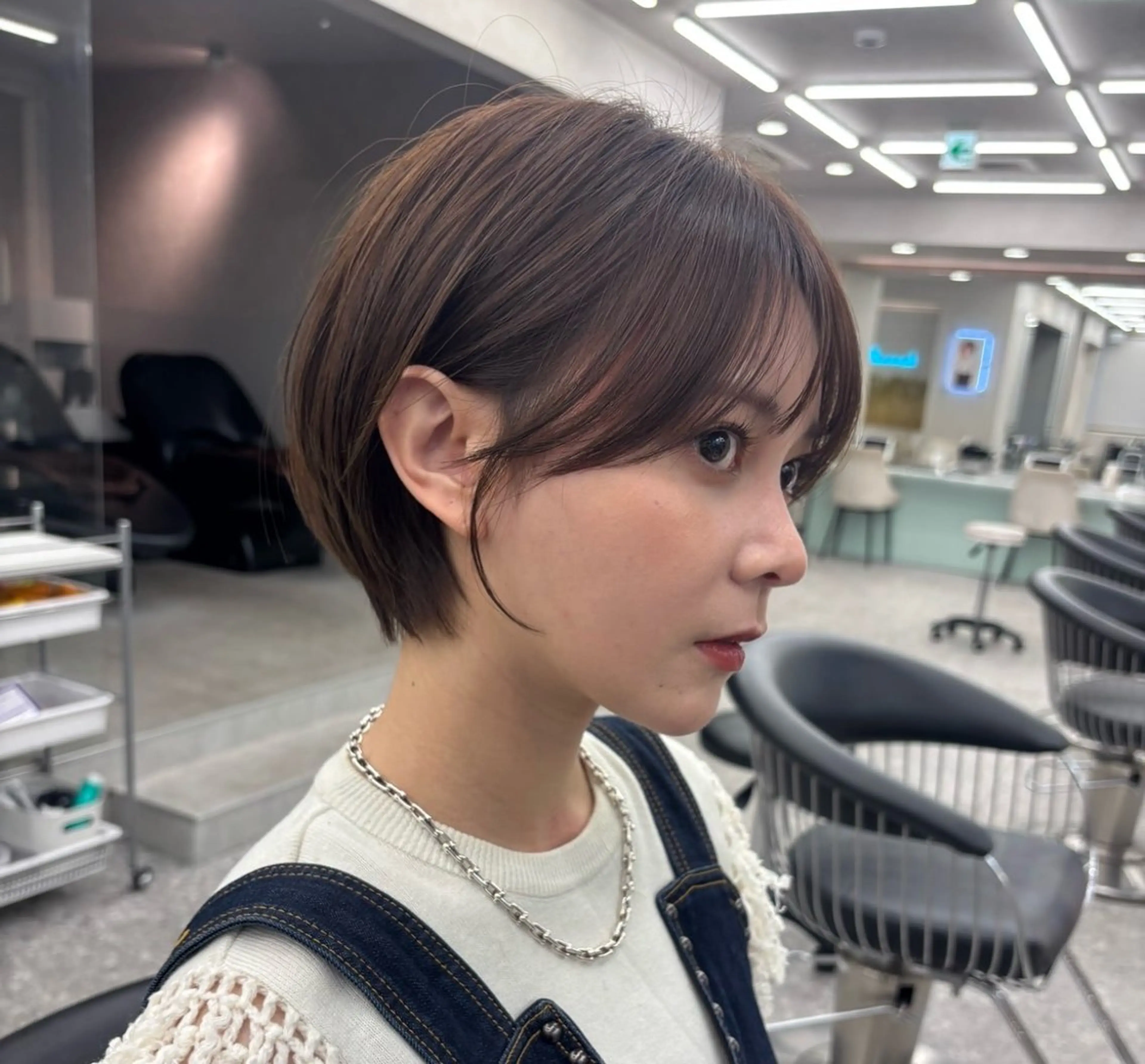 ショート ショートヘア 縮毛矯正 ウメダナオヤ/ くびれヘア✨のヘアスタイル
