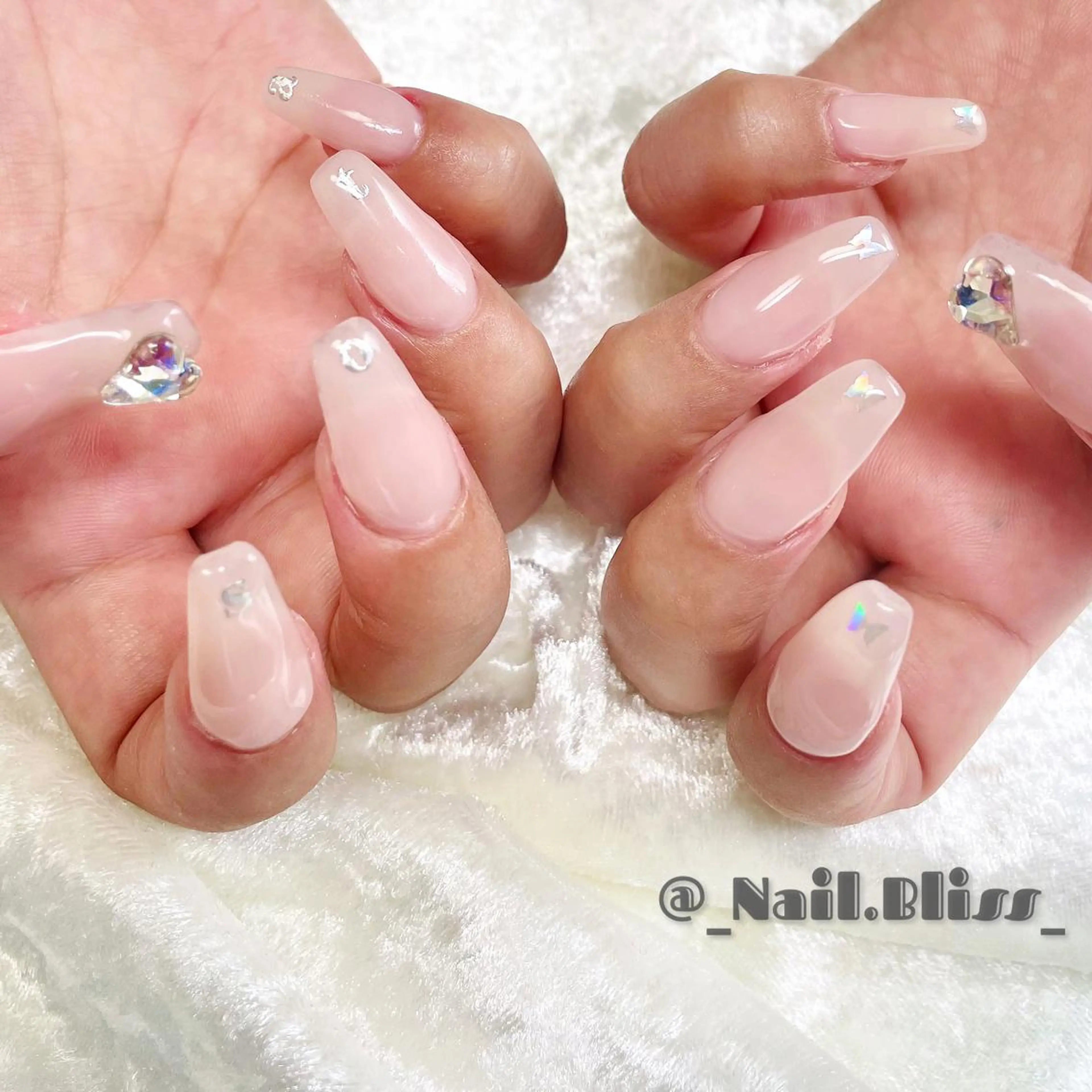ネイル ハンドネイル NAIL BLISSのネイルデザイン