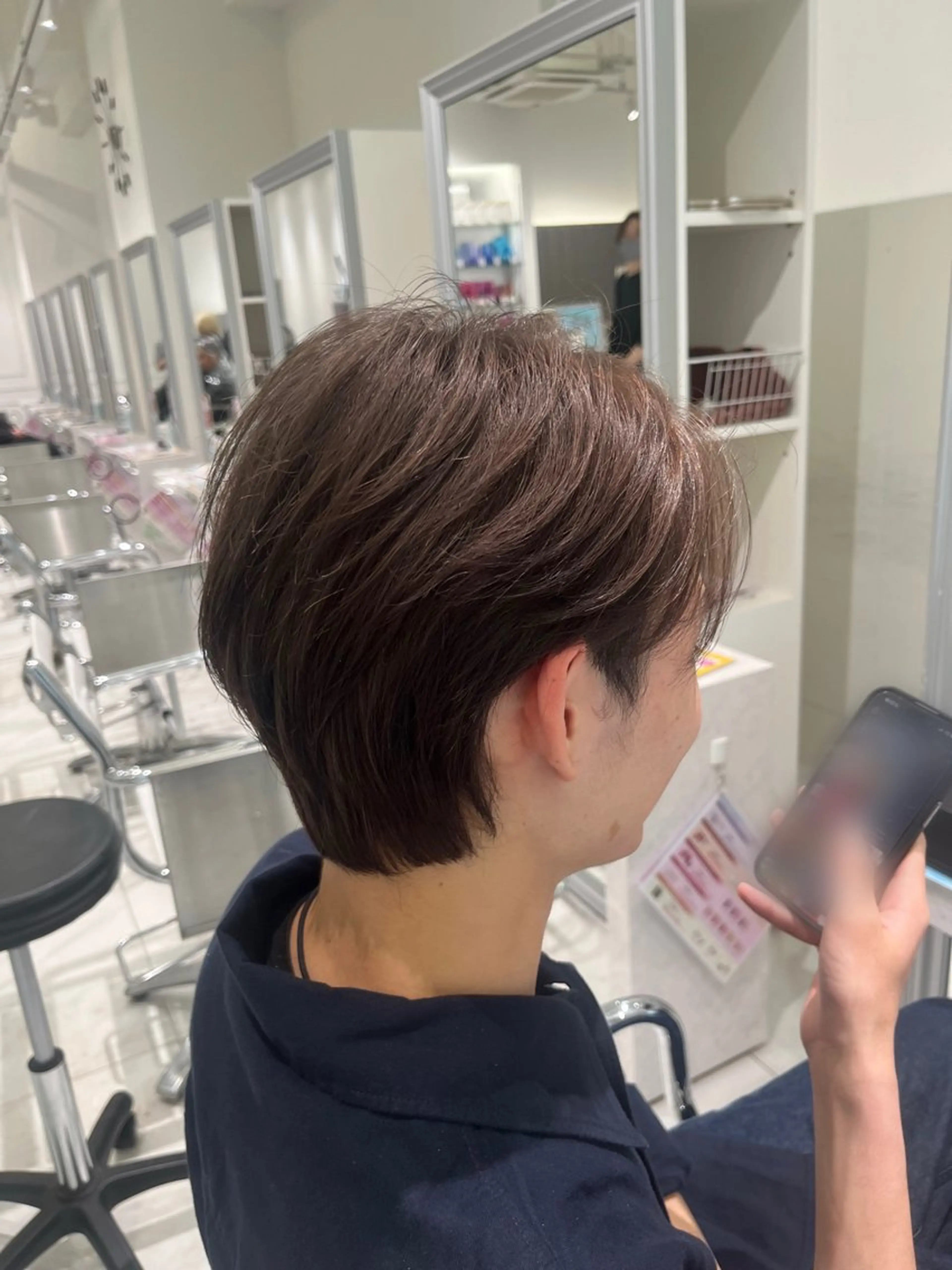 メンズ センターパート メンズ韓国風 メンズウルフカット ウルフカット 橋本 七海のヘアスタイル