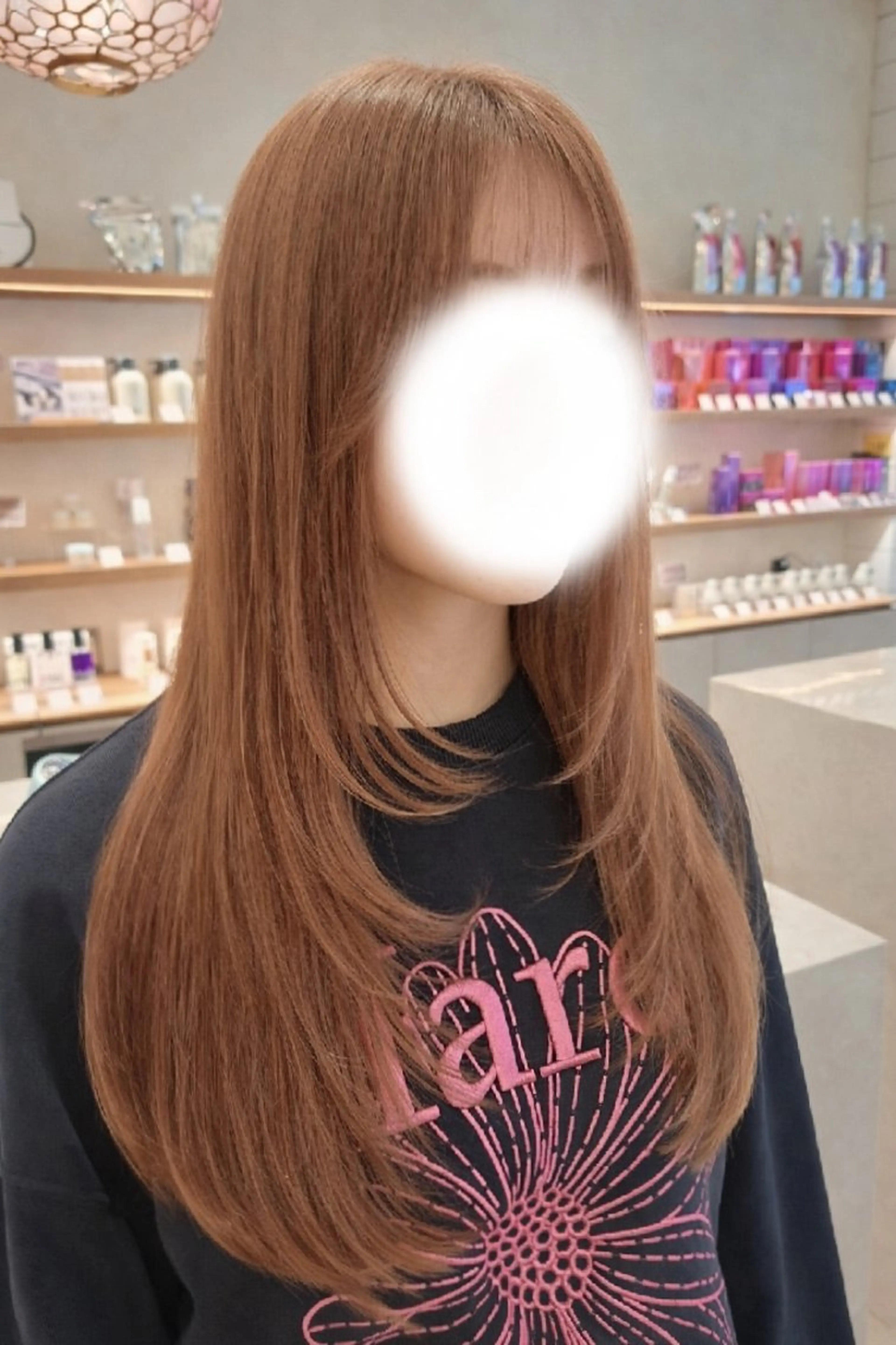 ロング 顔周りカット レイヤーカット カット ＭＩＹＵ/透明感 渋谷/ベージュカラーのヘアスタイル