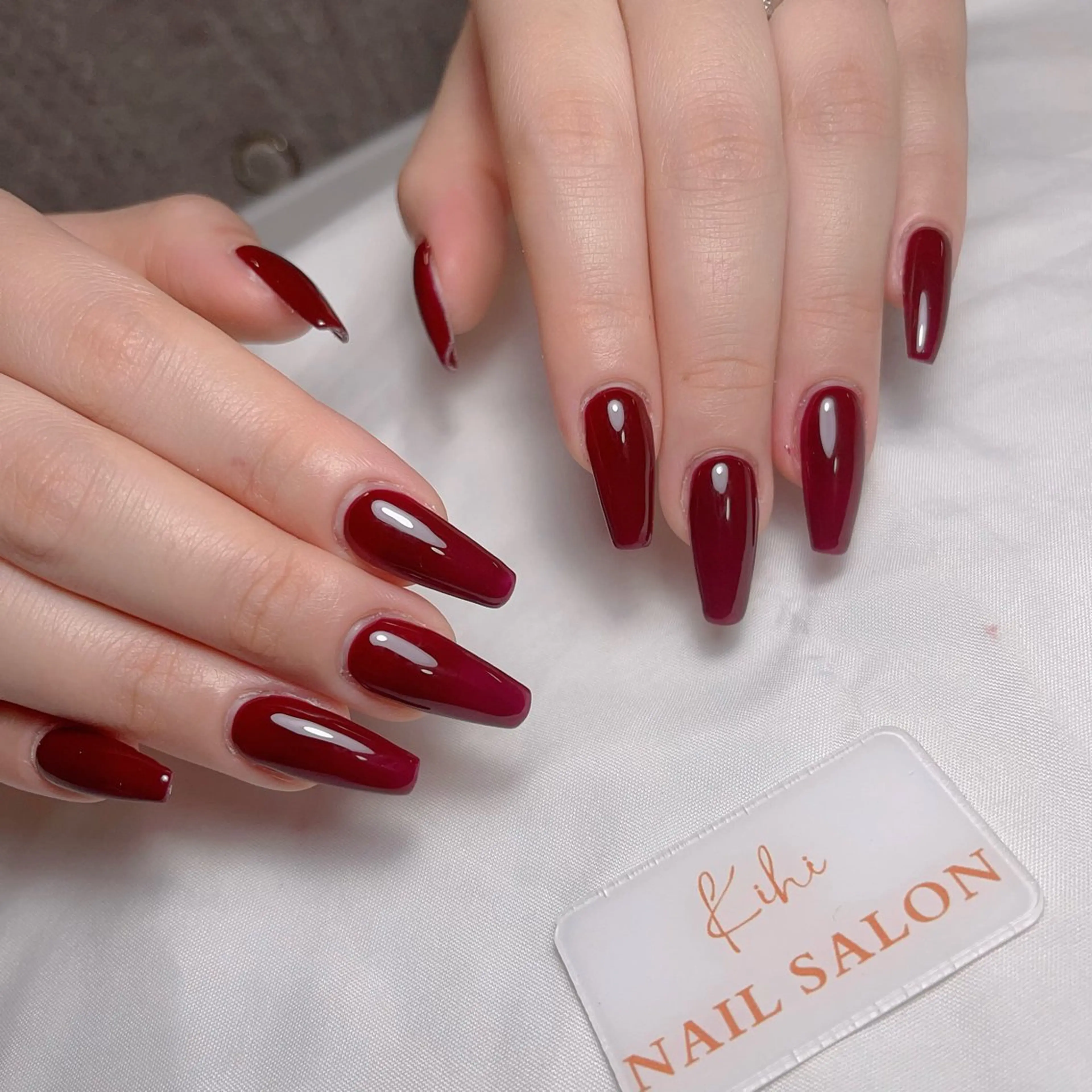 ネイル アートネイル フレンチネイル ジェルネイル グラデーション 韓国ネイル ハンドネイル ハンドケア さくら💮💮 【オフ無料】のネイルデザイン