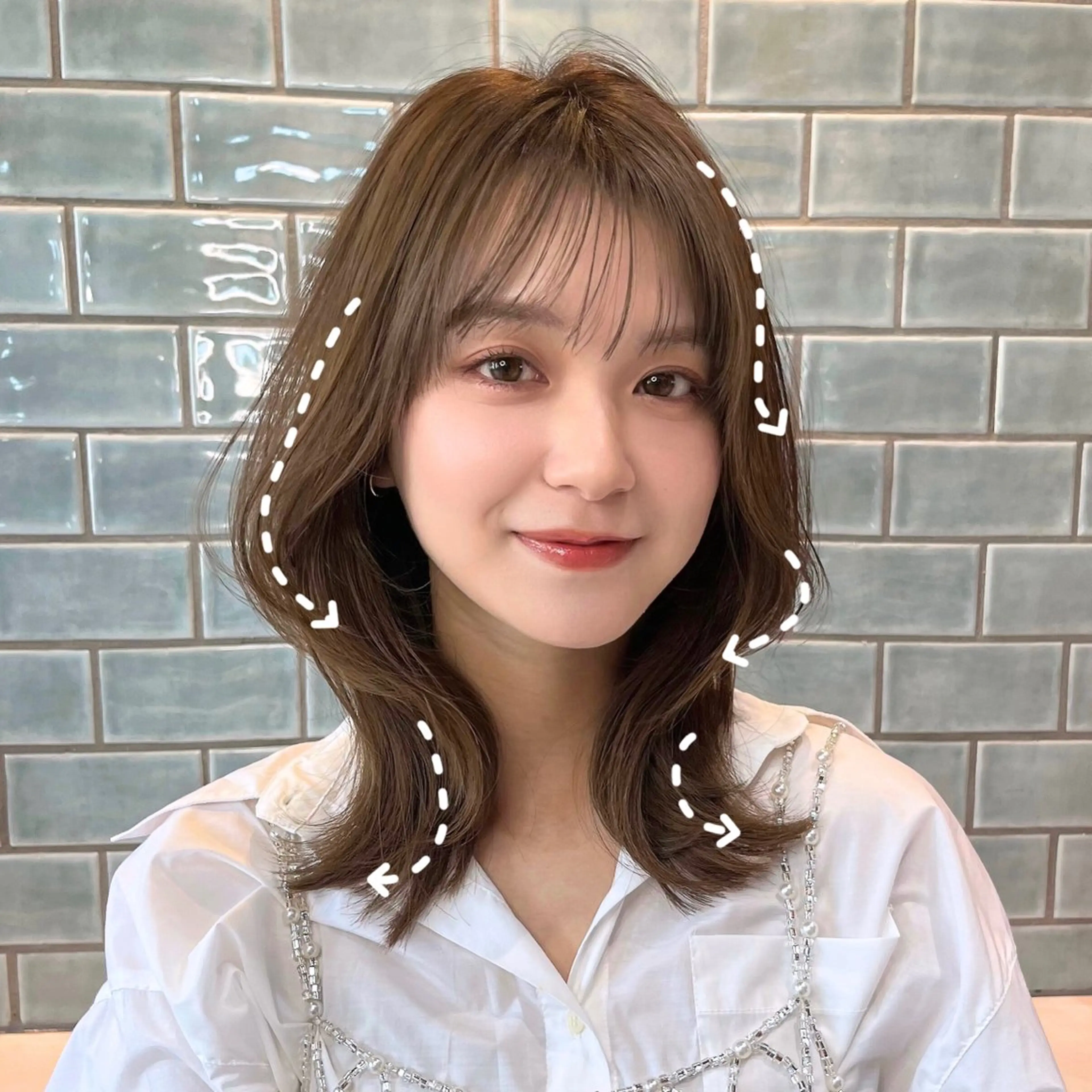 ミディアム レイヤーくびれヘア アレンジmanakaのヘアスタイル