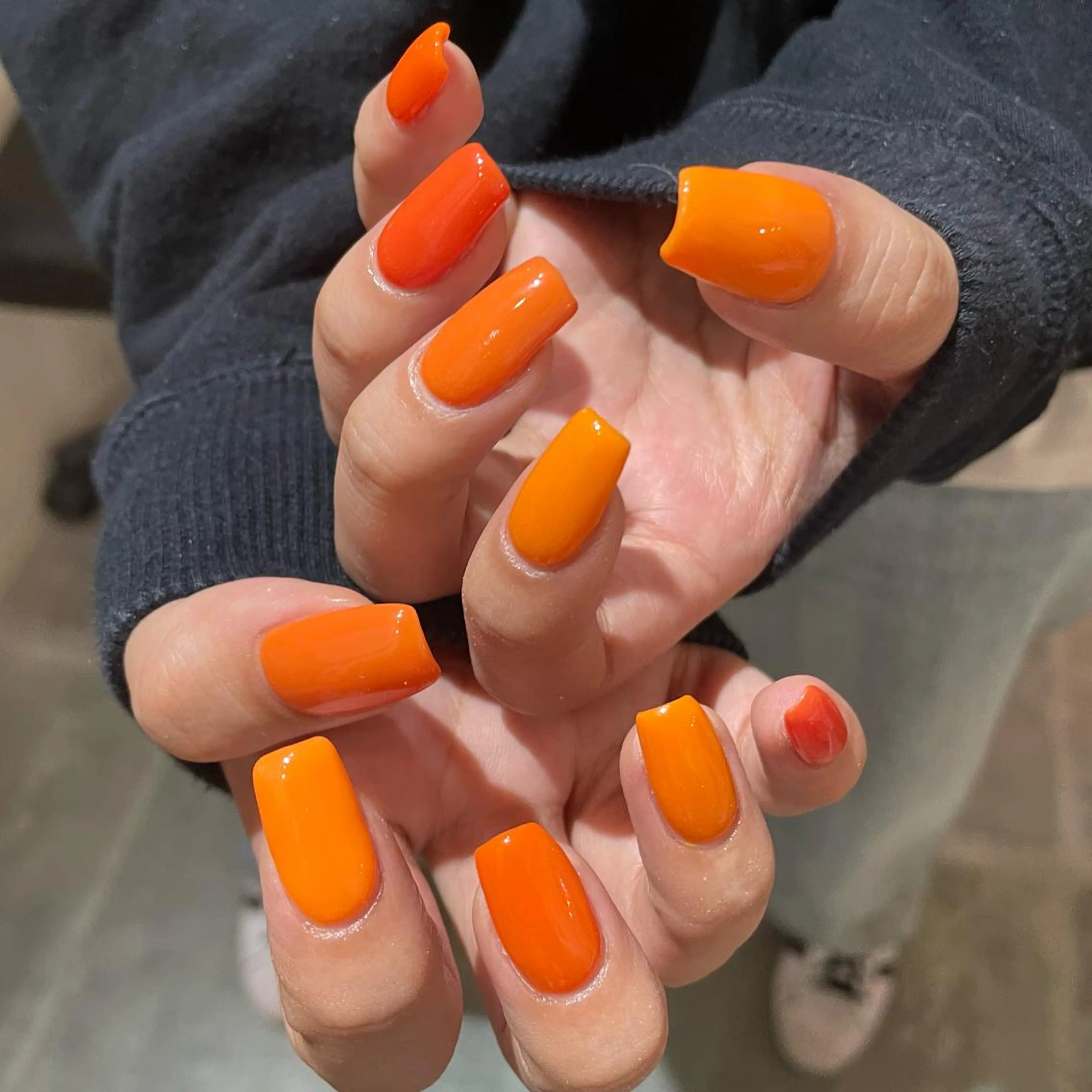 ネイル アートネイル シンプルネイル SOL　nail イマナカのネイルデザイン