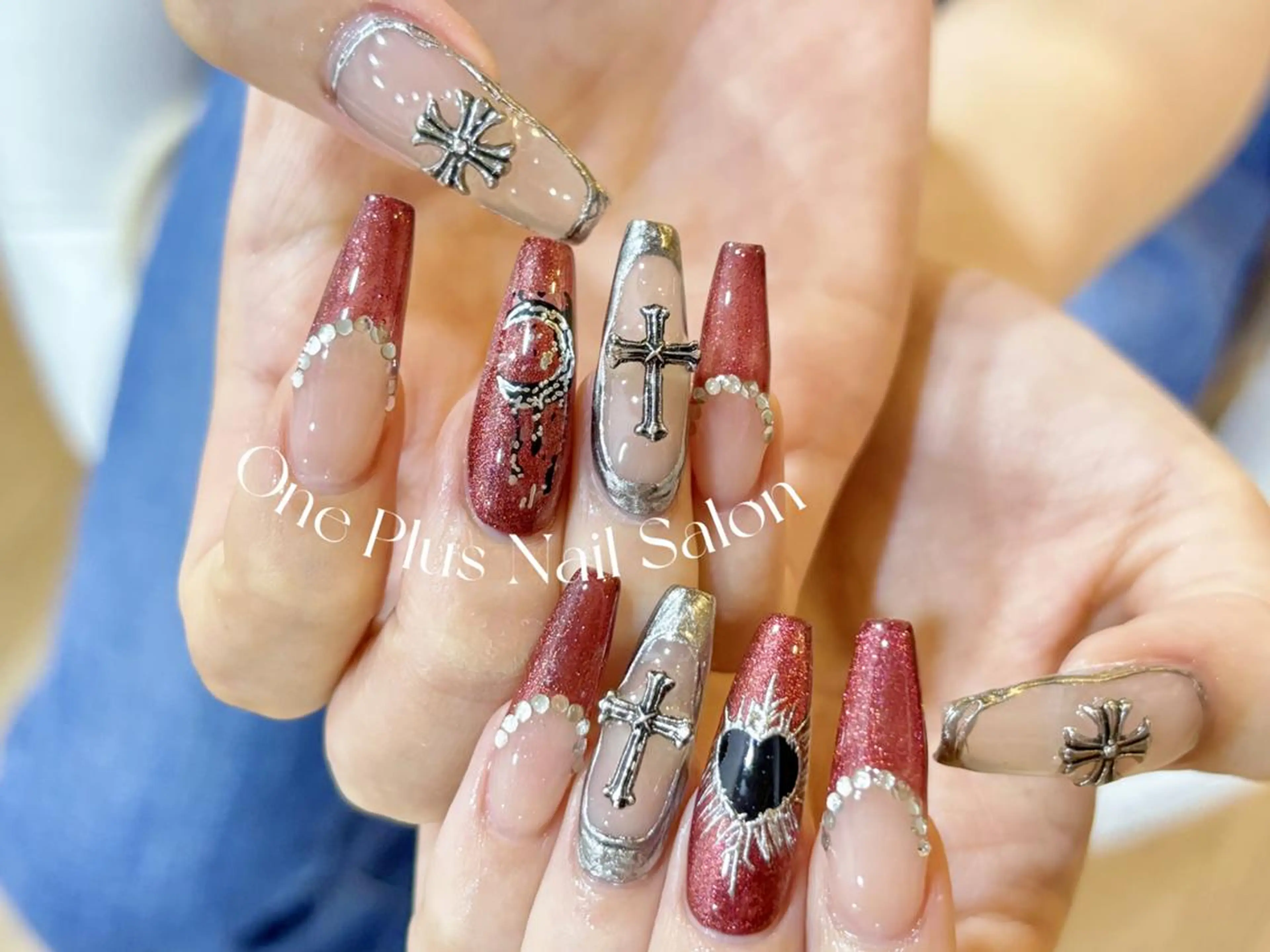 ネイル オーロラネイル 長さ出し フットネイル フレンチネイル ジェルネイル One Plus Nail Salonのネイルデザイン