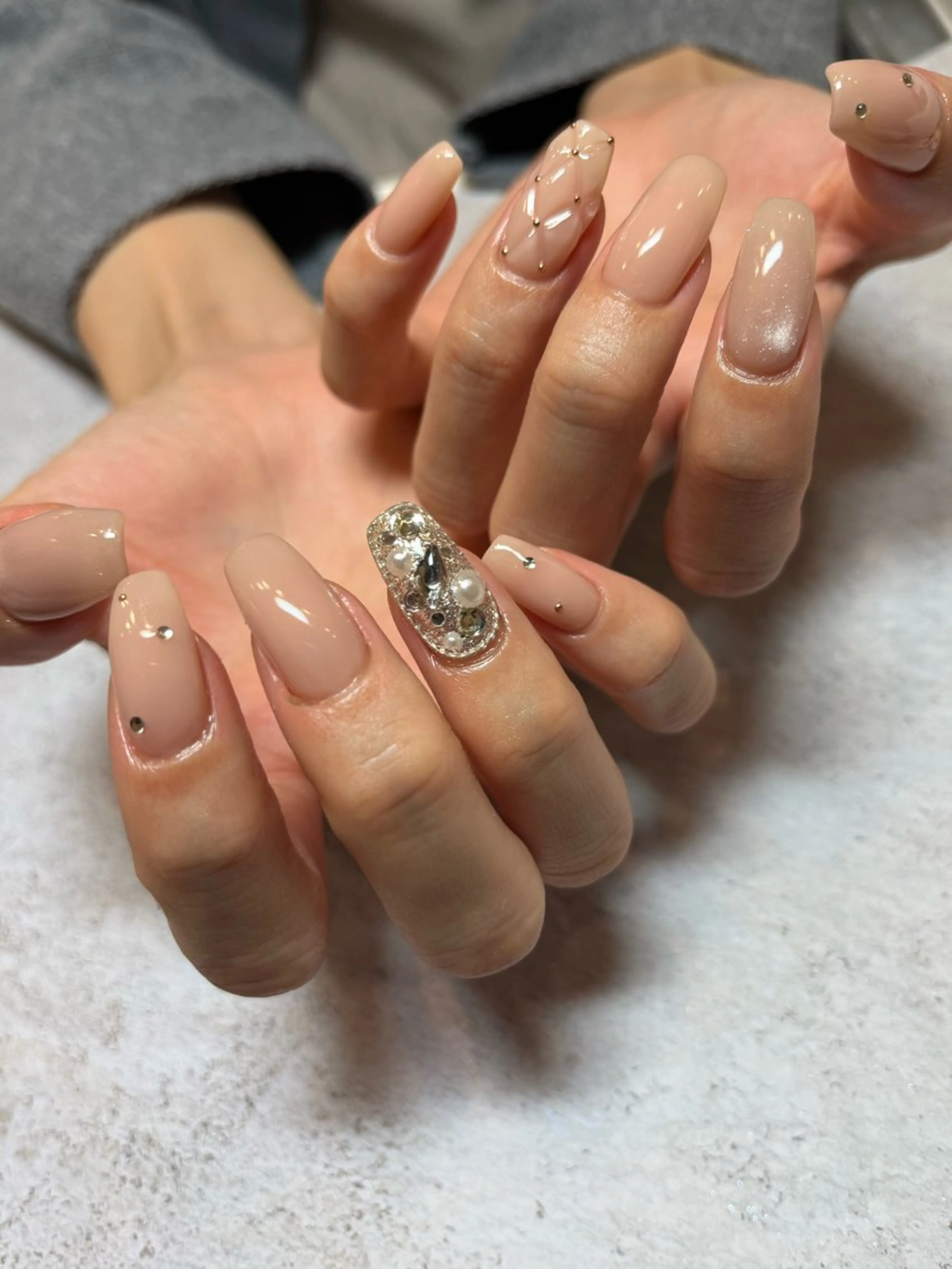 ネイル ハンドネイル 【LINON】 airiのネイルデザイン