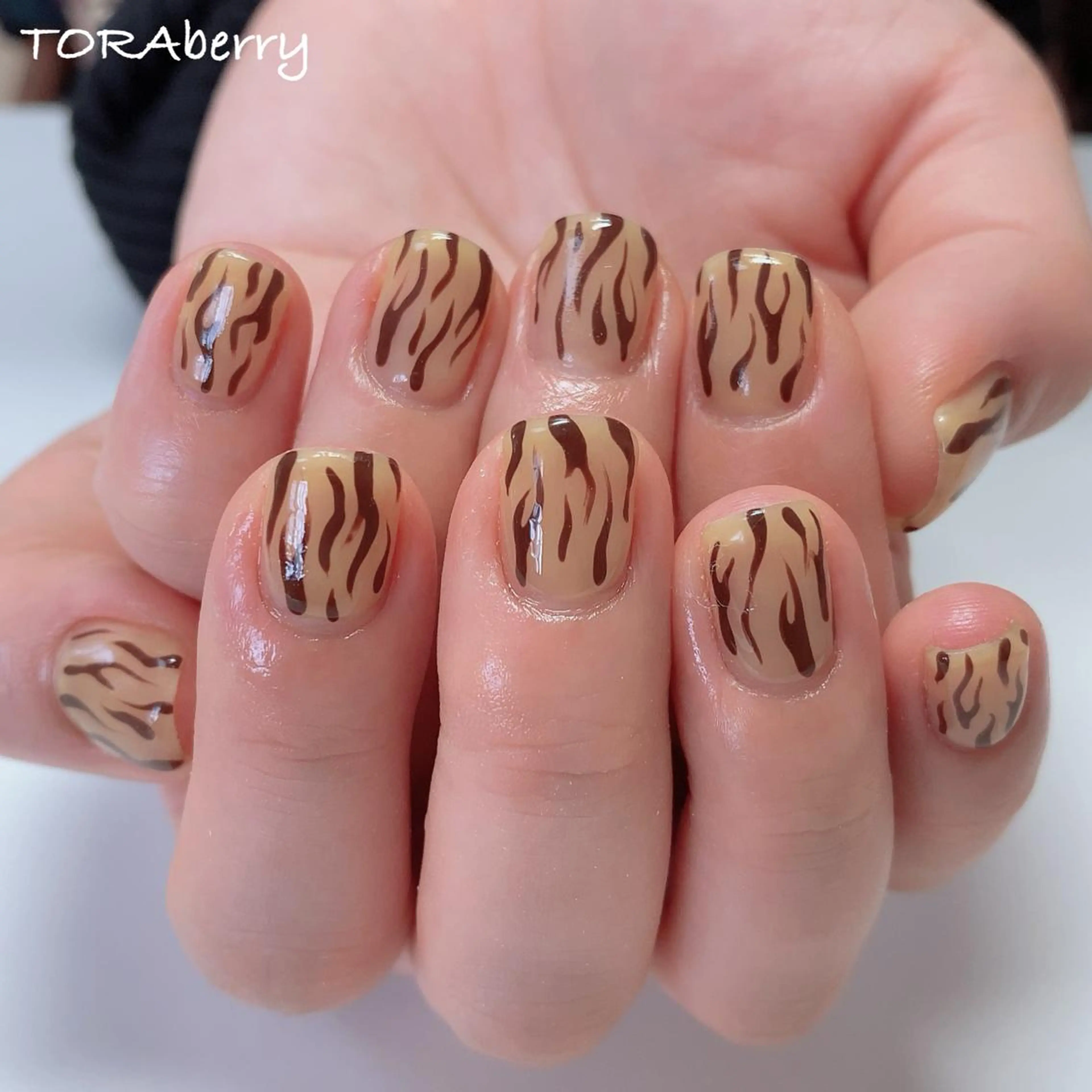 ネイル ハンドネイル ネイリスト なつみのネイルデザイン