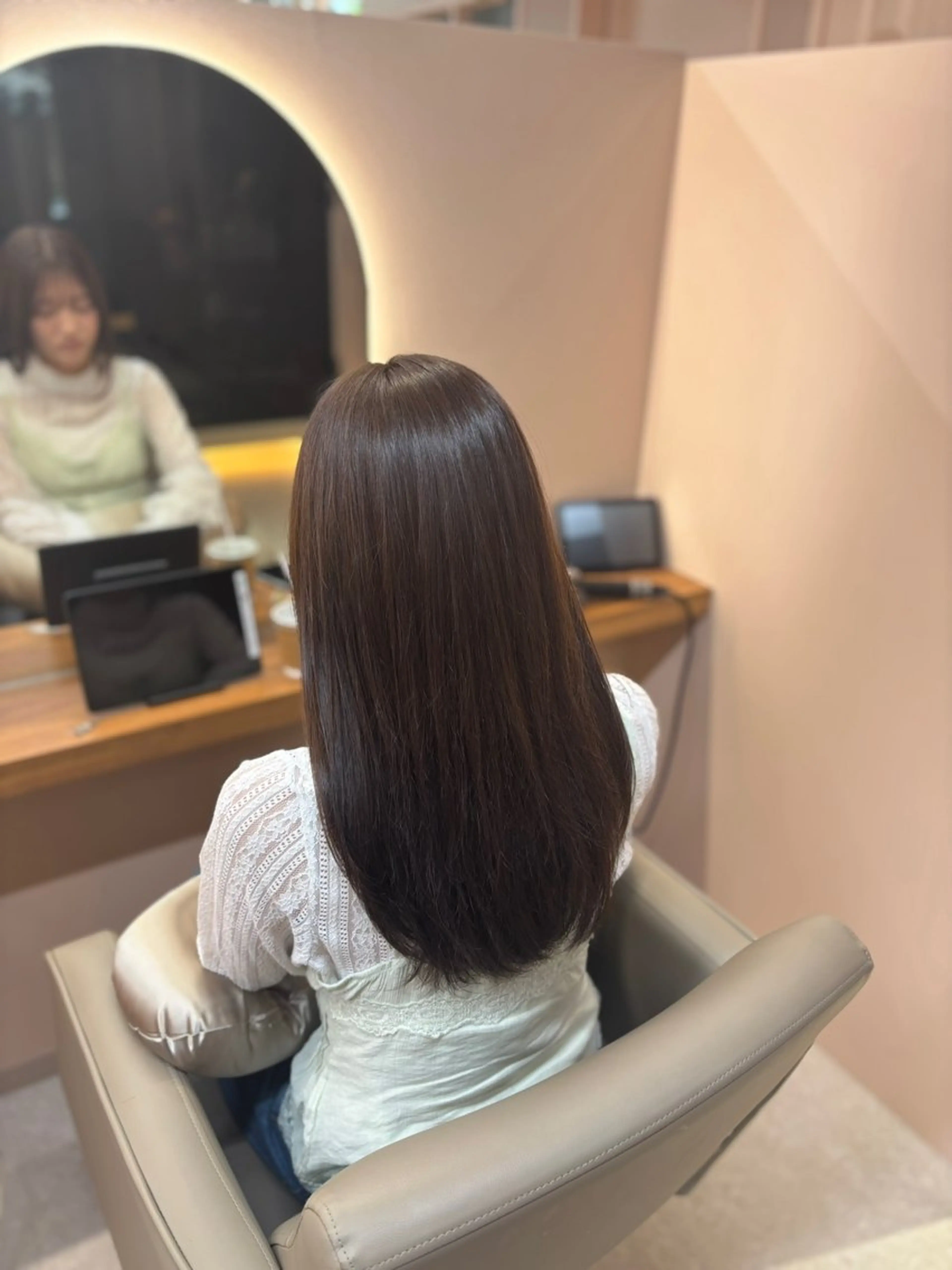 ロング カラー ROCCOeast AKARIのヘアスタイル