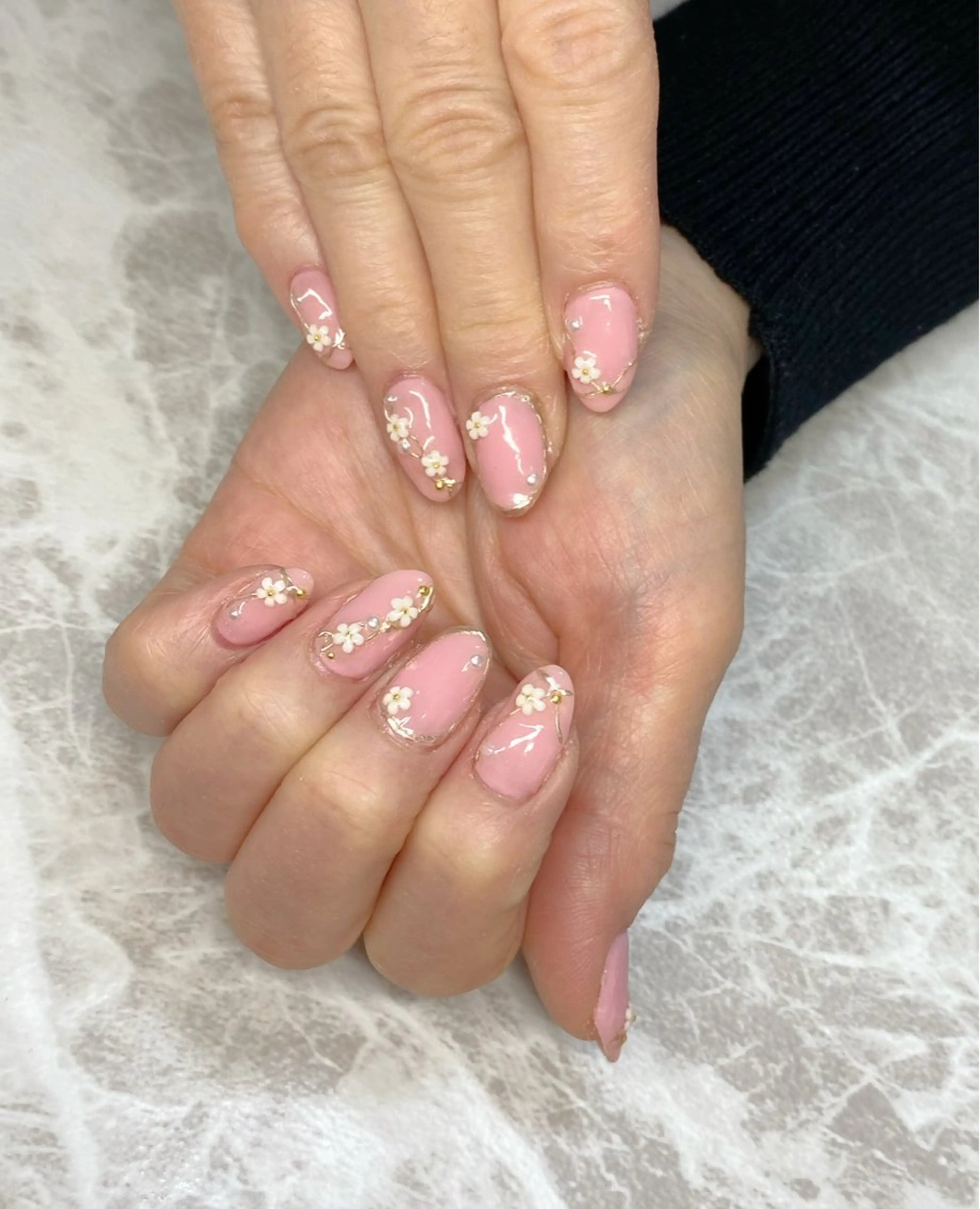 ネイル ハンドネイル ゆぴねいる所属・ゆぴねいる yupinailのネイルデザイン