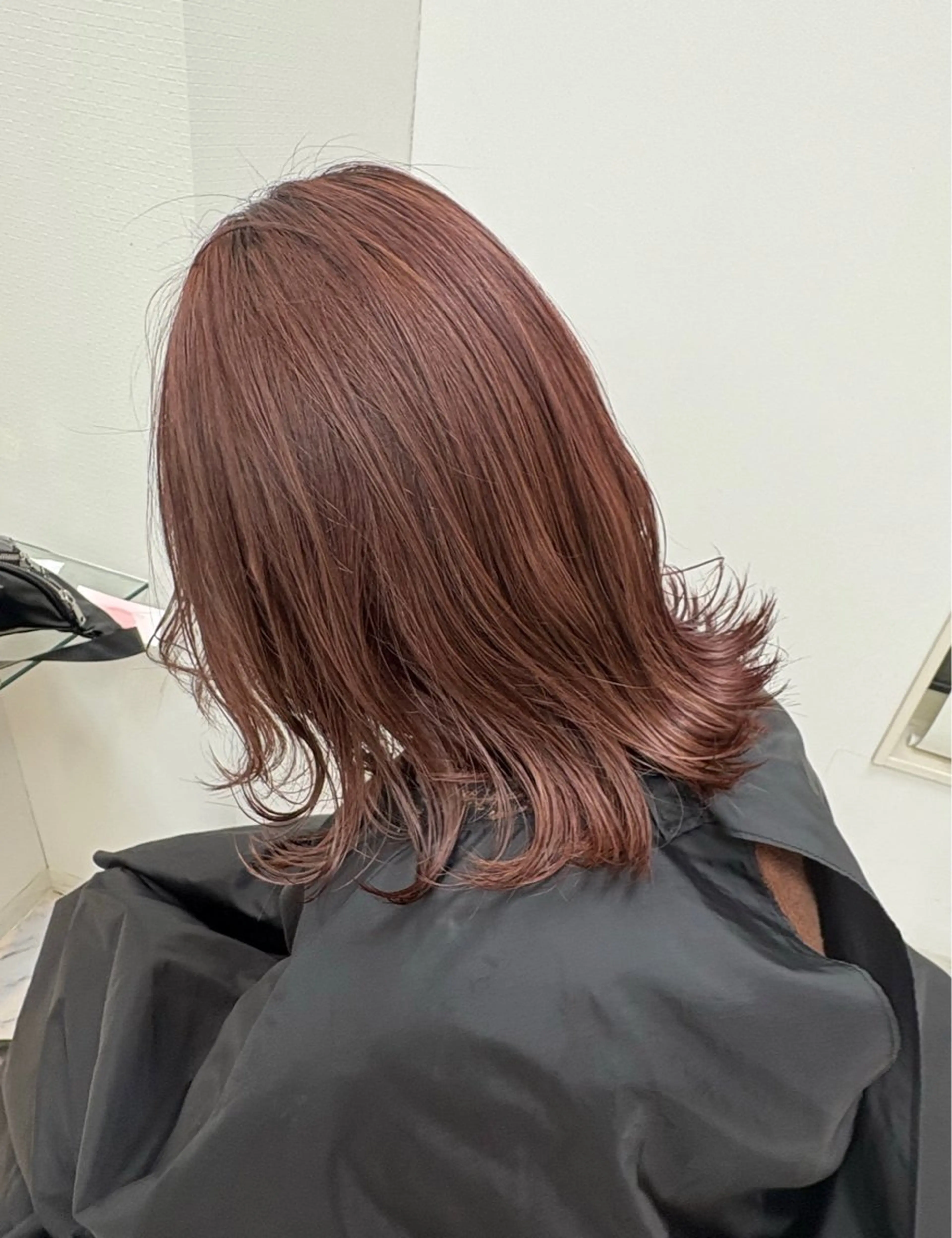 おしゃれ染め・白髪染め ワンカラーになります※ブリーチ不可 鎖骨下＋1000の写真