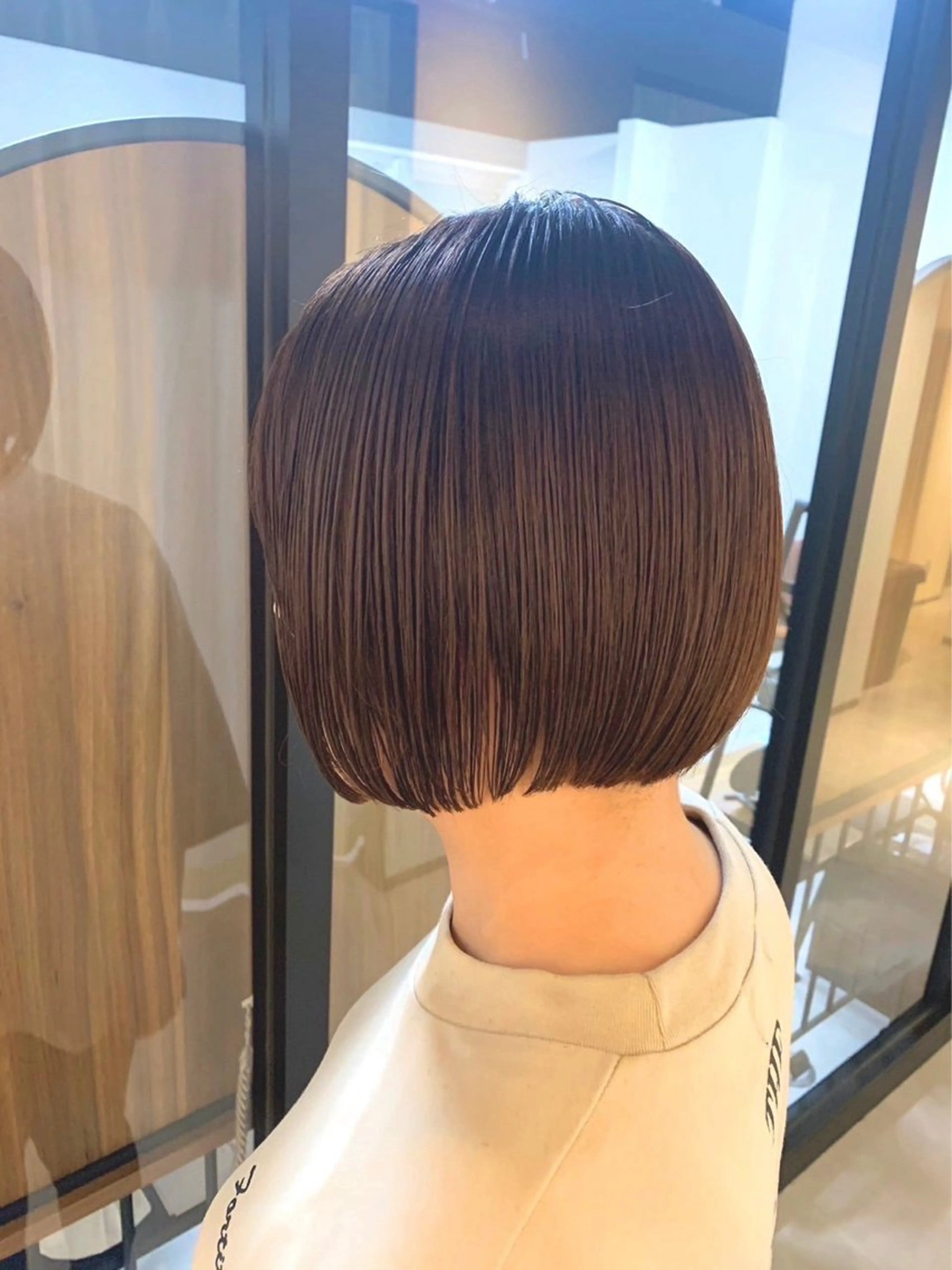 ショート ボブ 2ヵ月先までまとまる レイヤー🫧若葉🪞のヘアスタイル