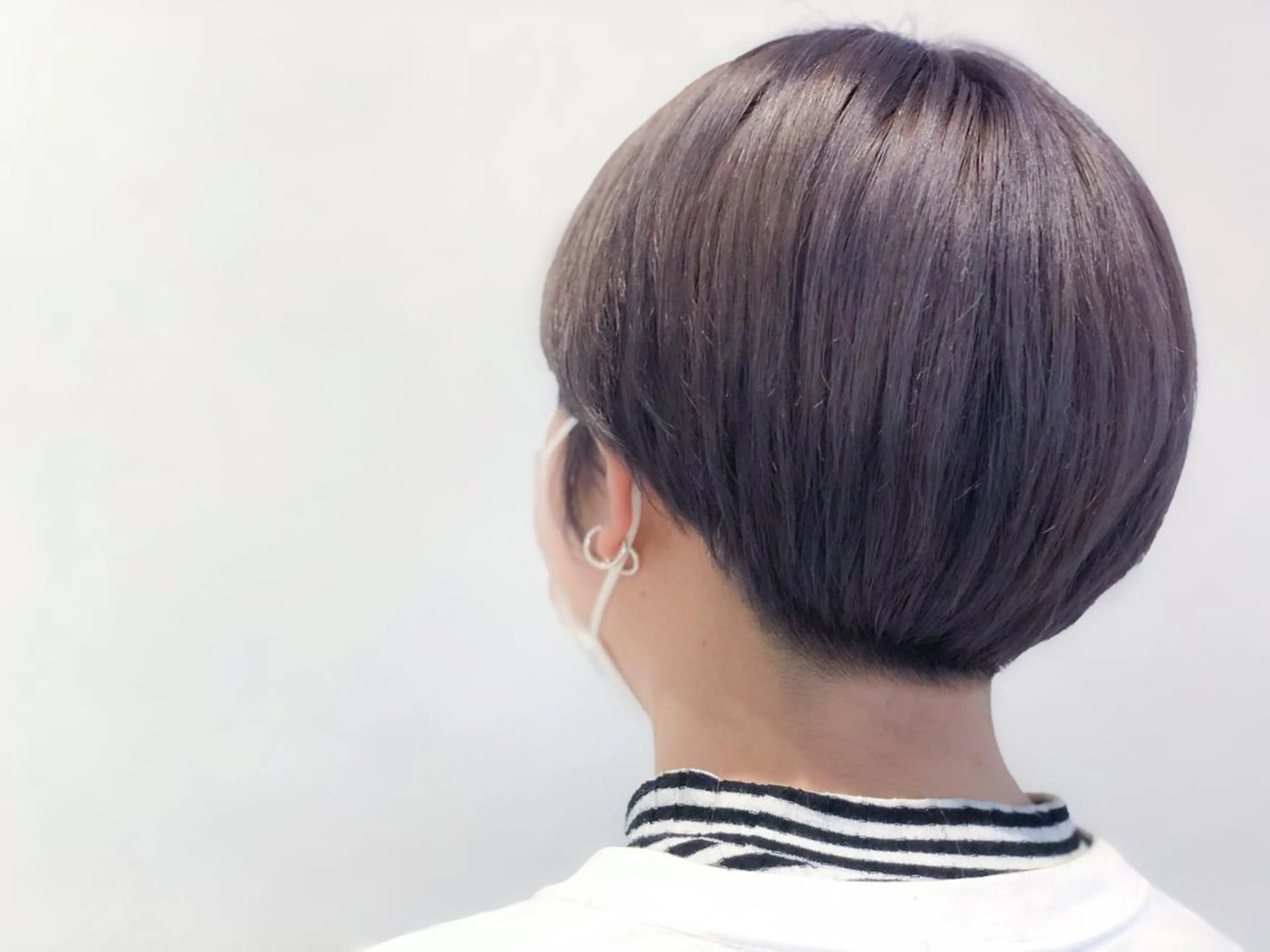 ショート カラー ヘアアレンジ ラベンダーカラー ヘアカラー いしだ みさきのヘアスタイル