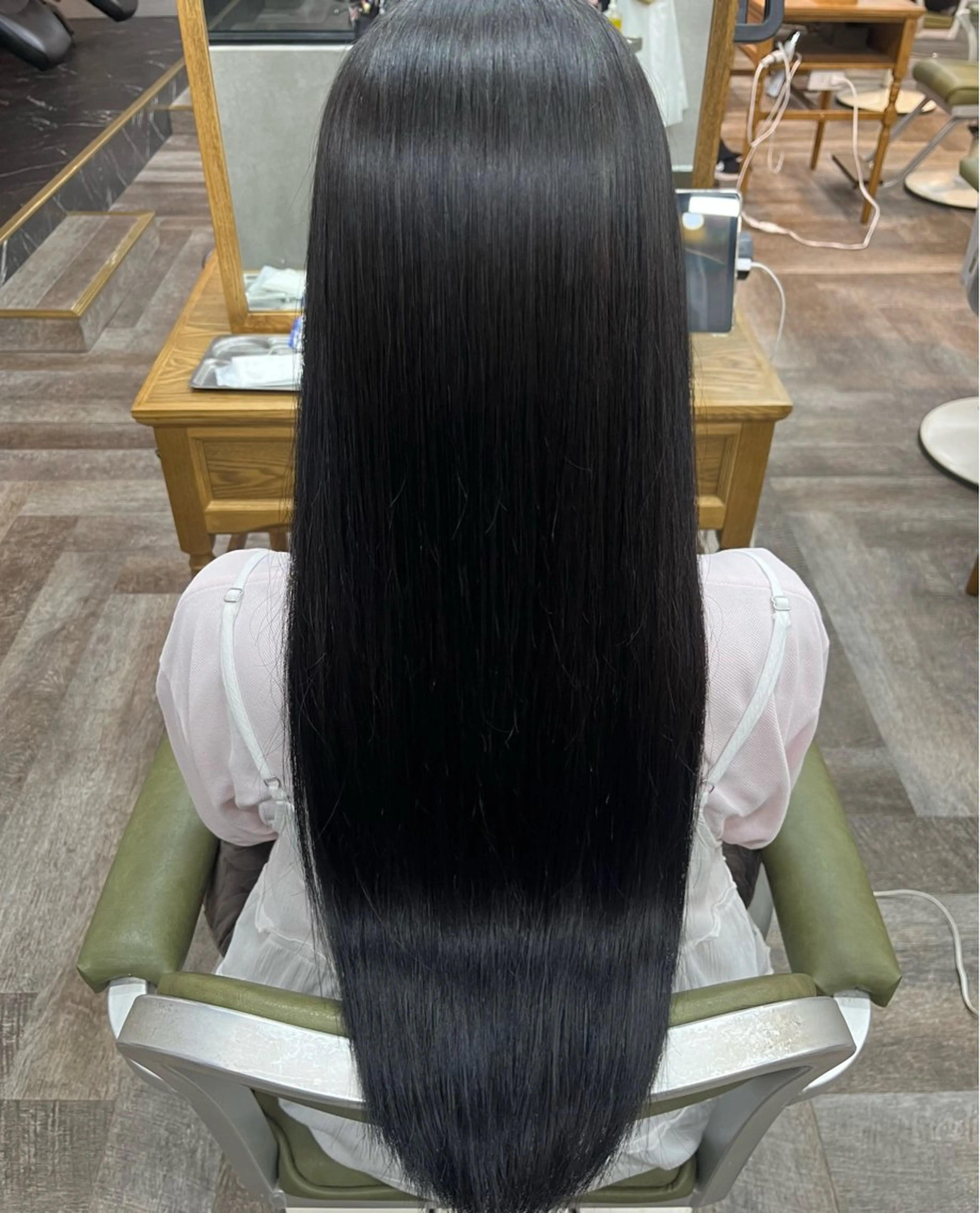 ロング 縮毛矯正 縮毛矯正 トリートメント こと 🐰のヘアスタイル