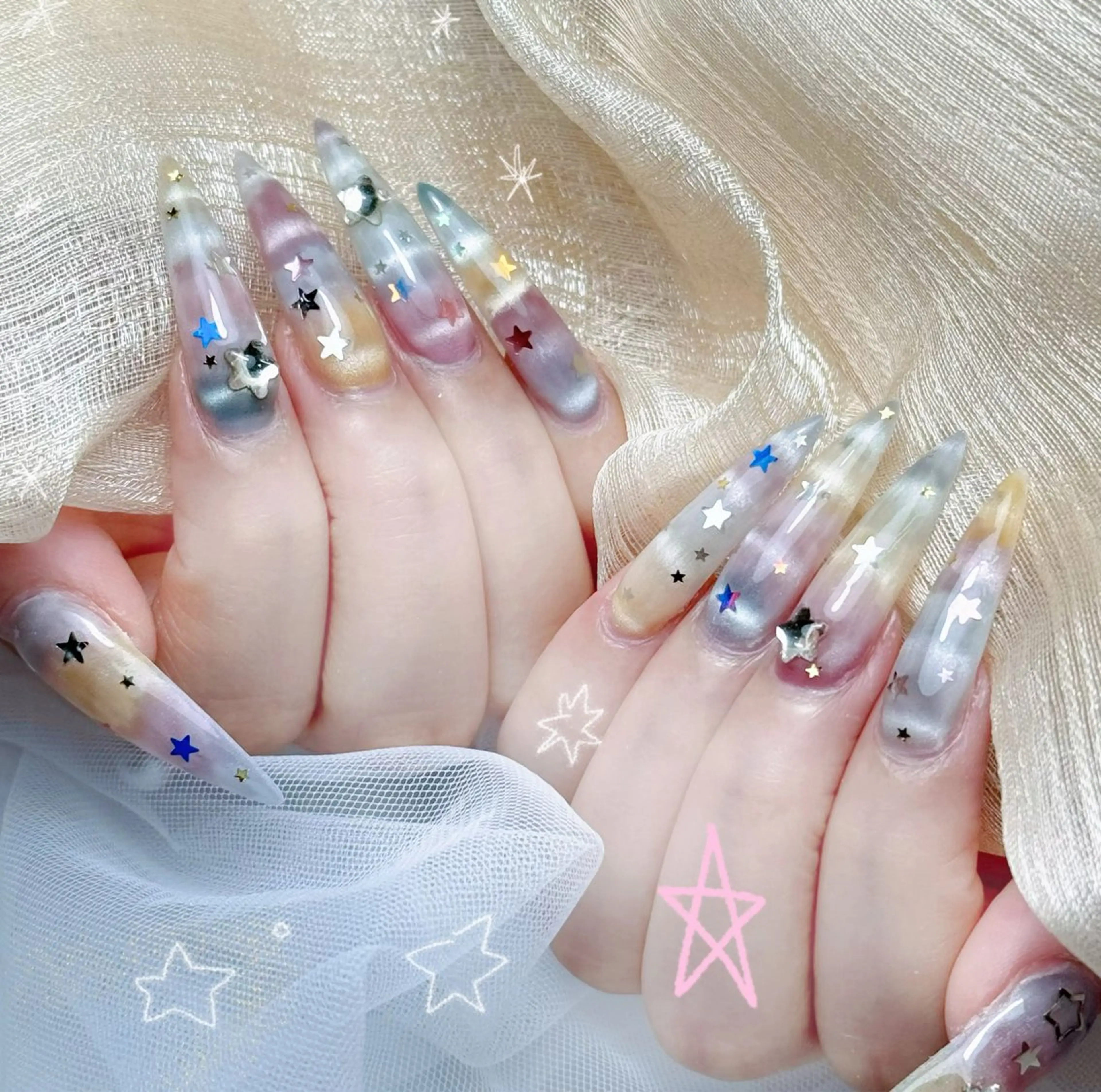 ネイル ハンドネイル いちご ちゃんのネイルデザイン