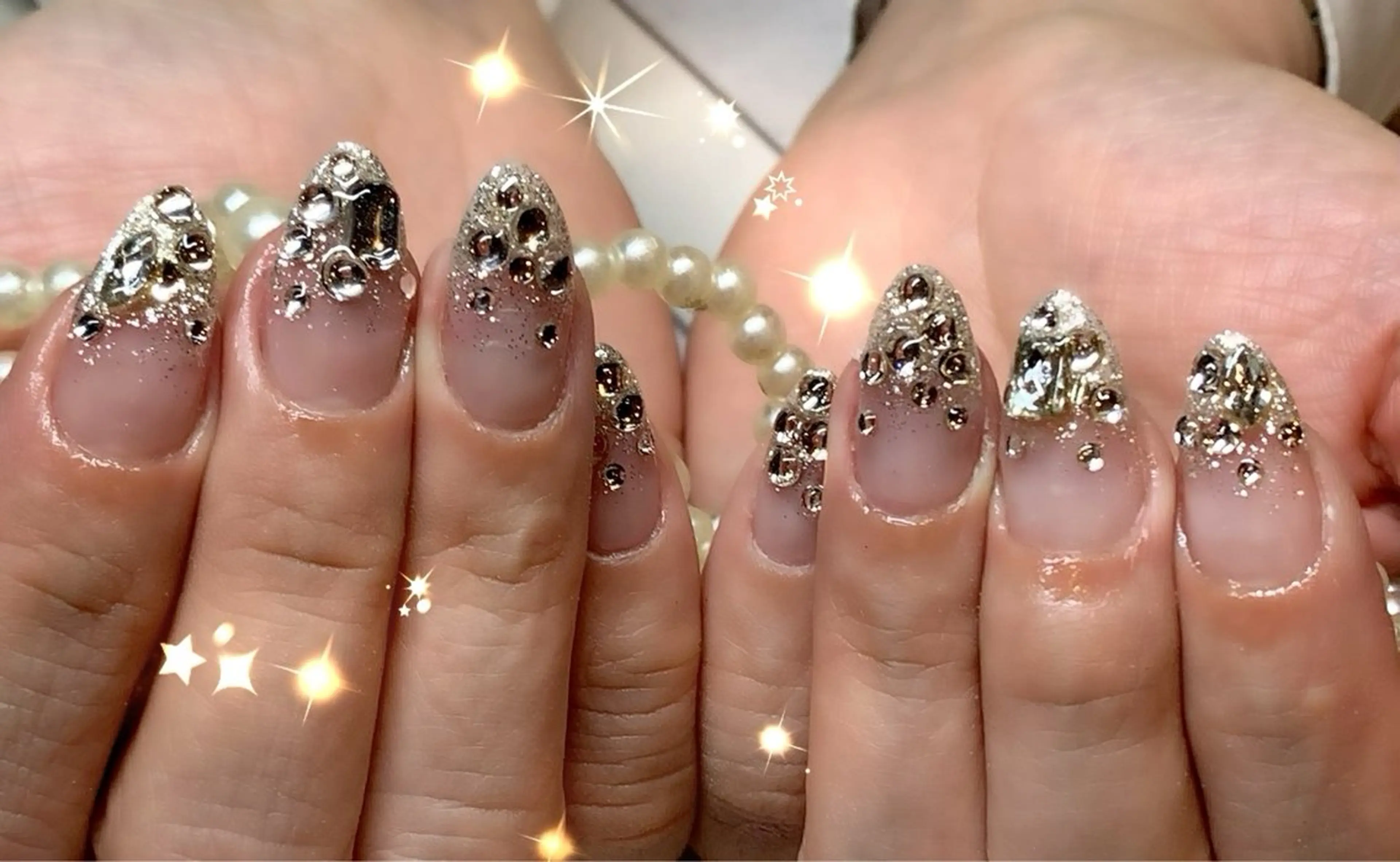 ネイル ハンドネイル glitter na ils AYAのネイルデザイン
