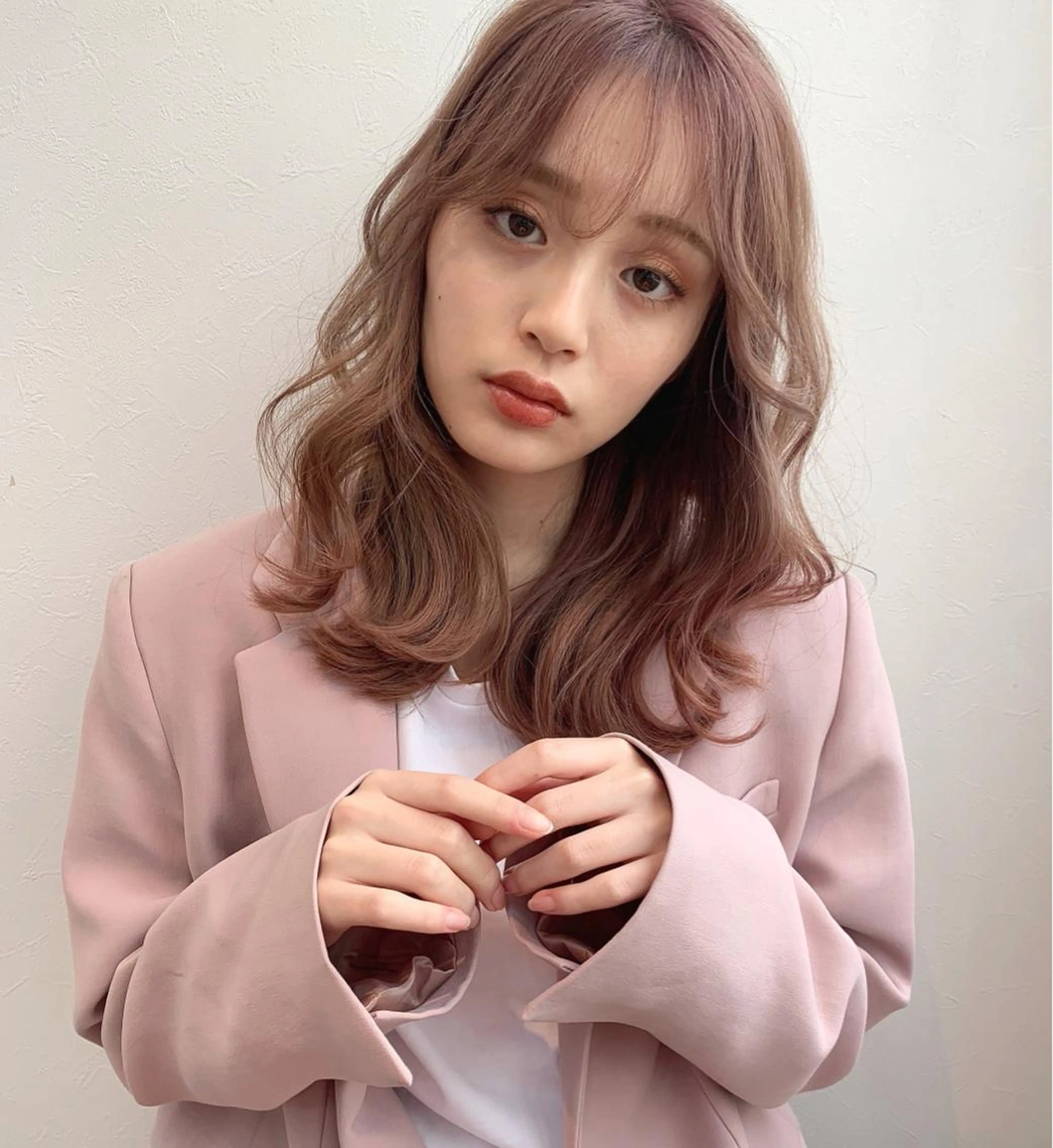 ミディアム カラー カット ヘアカラー トリートメント 透明感/オリーブ/ グレージュ/YUKAのヘアスタイル