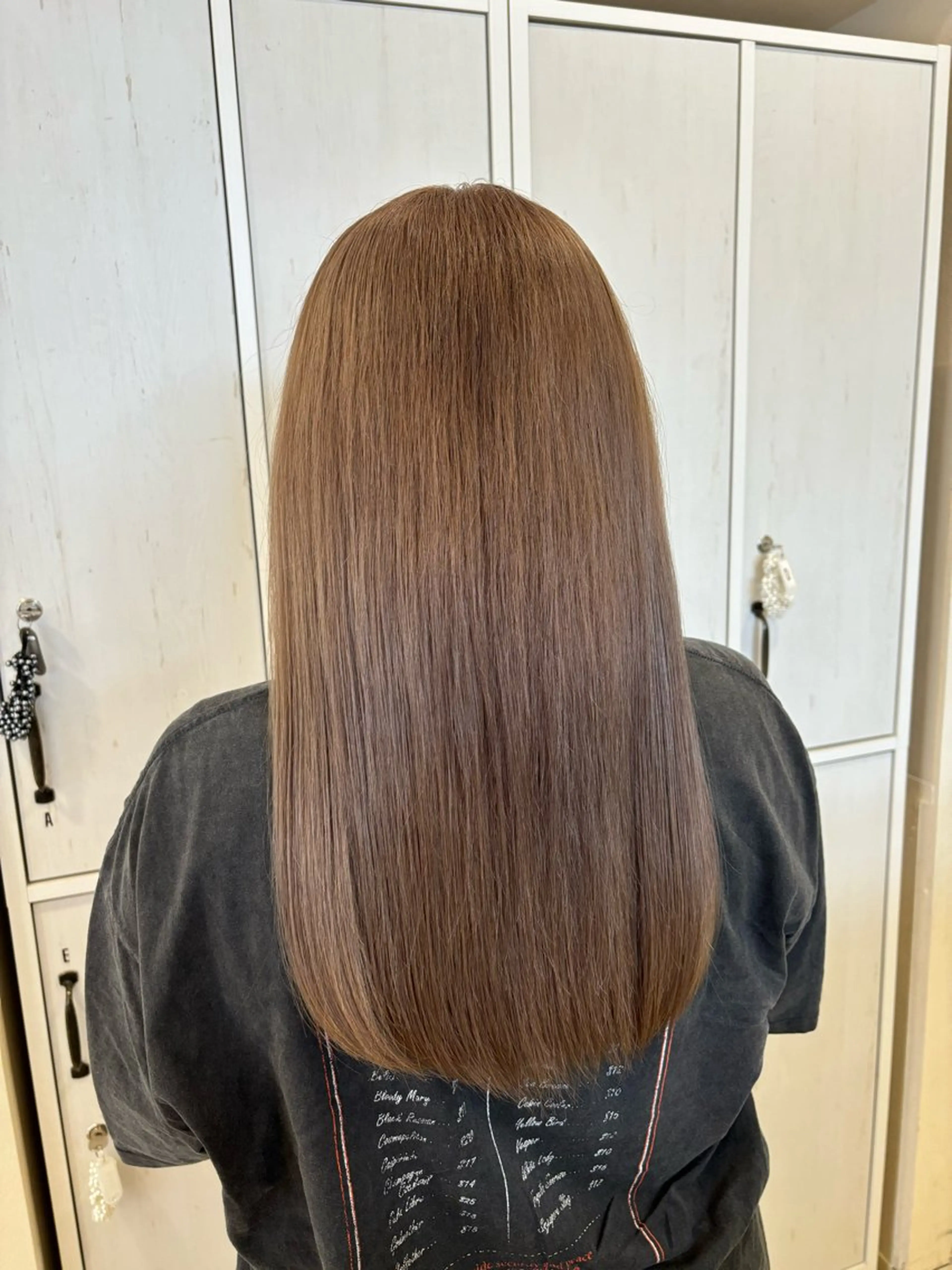 ロング カラー ヘアカラー トリートメント 伊藤 綾のヘアスタイル