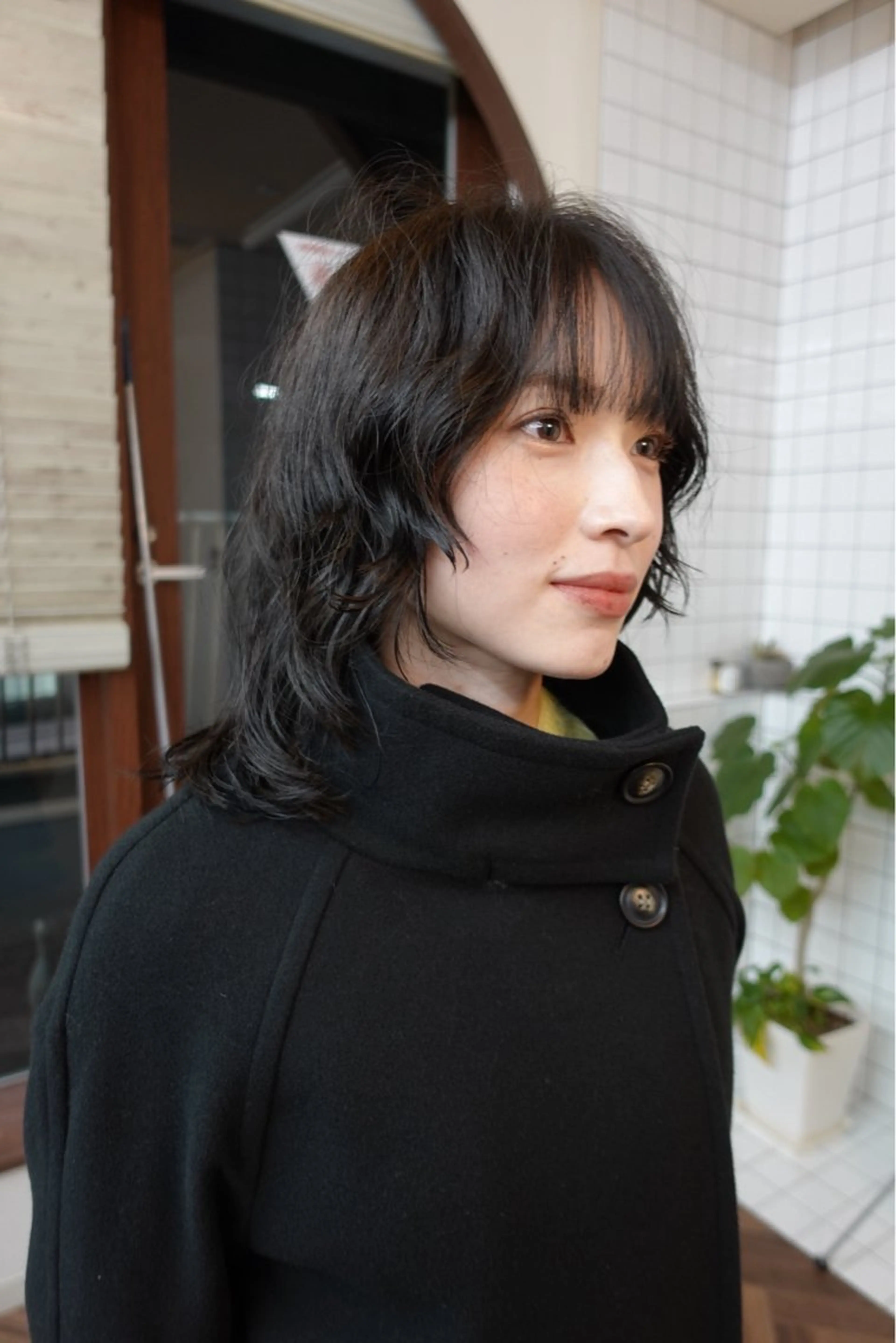 ミディアム カラー パーマ ミディアムパーマ レイヤーカット ボブパーマ/パーマ ウルフパーマのヘアスタイル