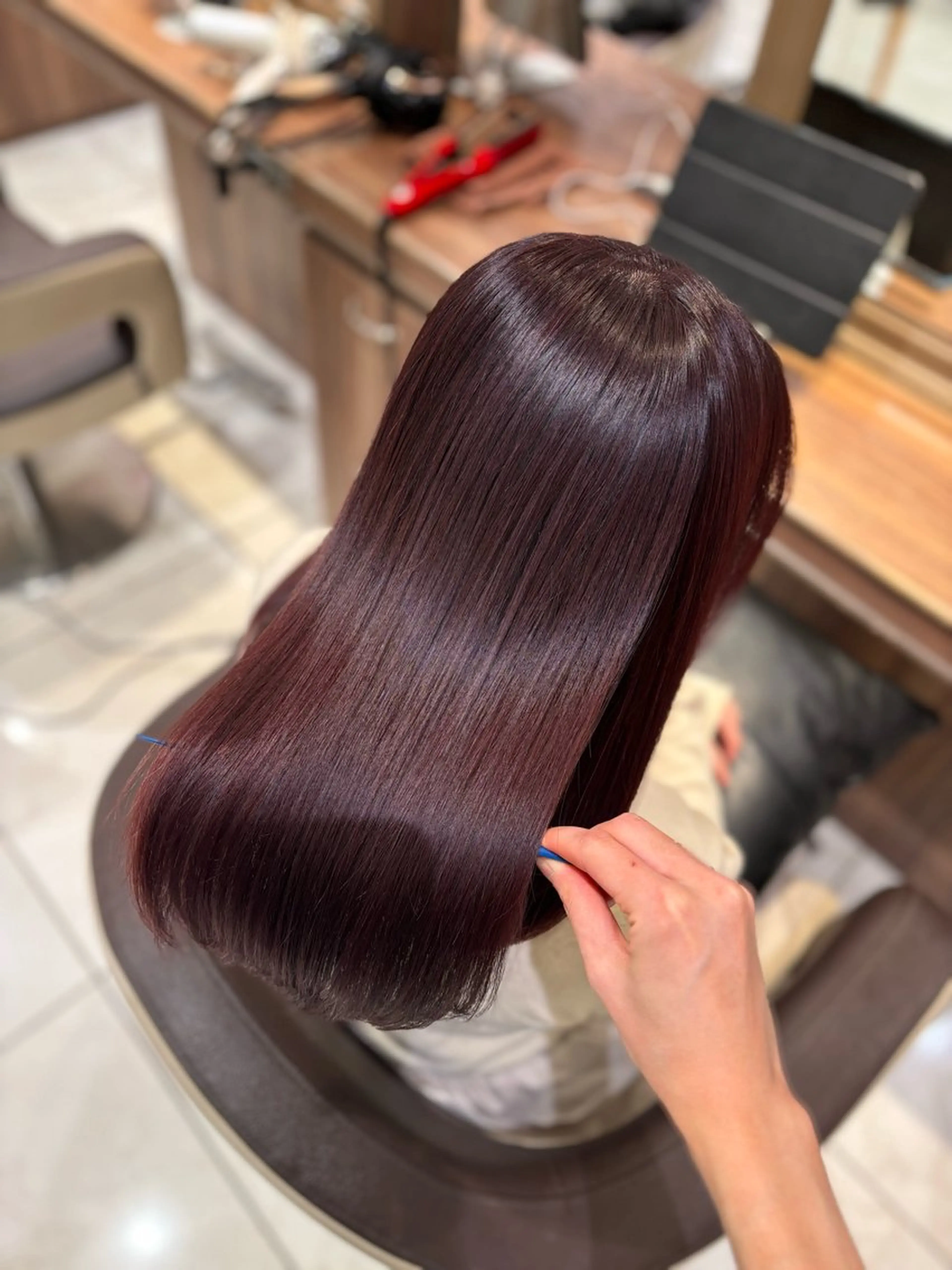 セミロング カラー ゆるふわパーマ🌸/ ハイトーン/あゆみのヘアスタイル