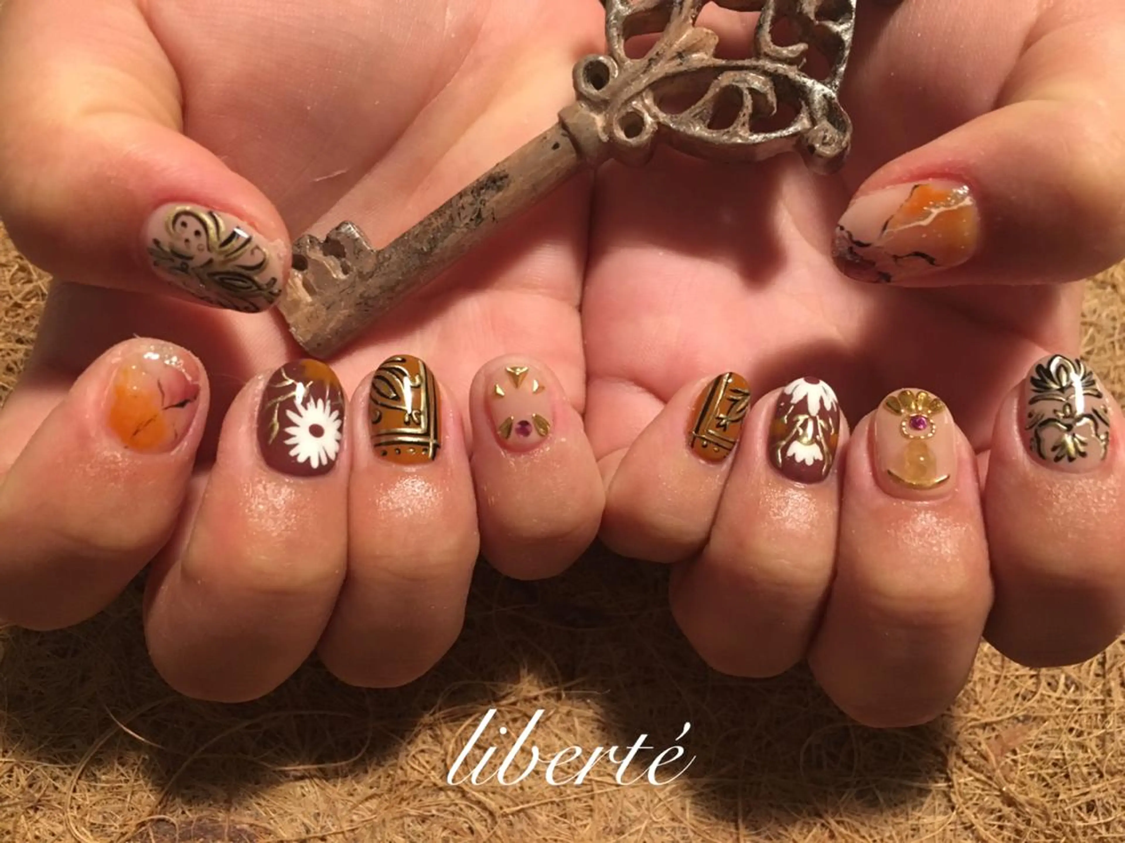 ネイル liberté (リベルテ)のネイルデザイン