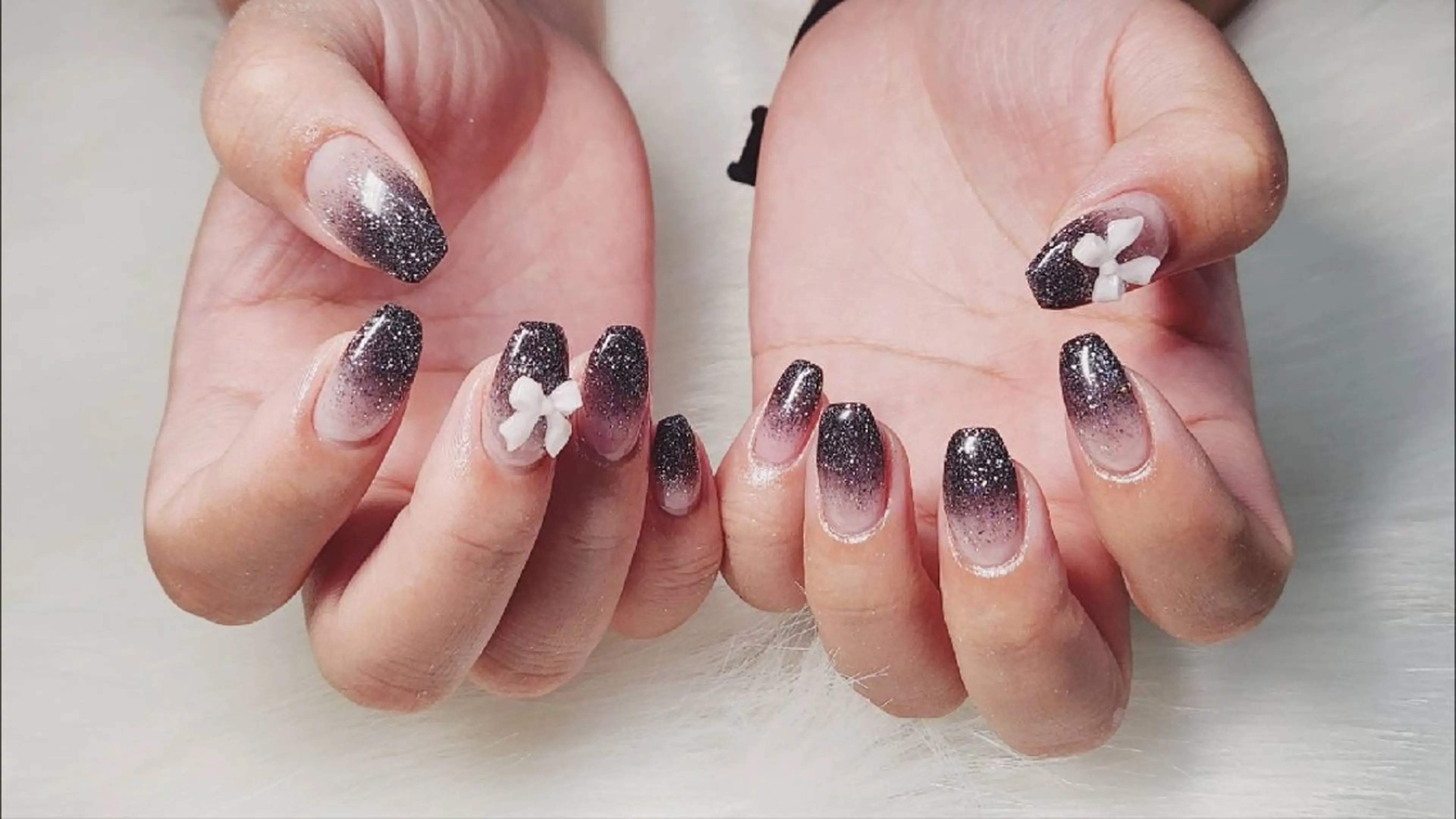 ラメグラデーションの写真