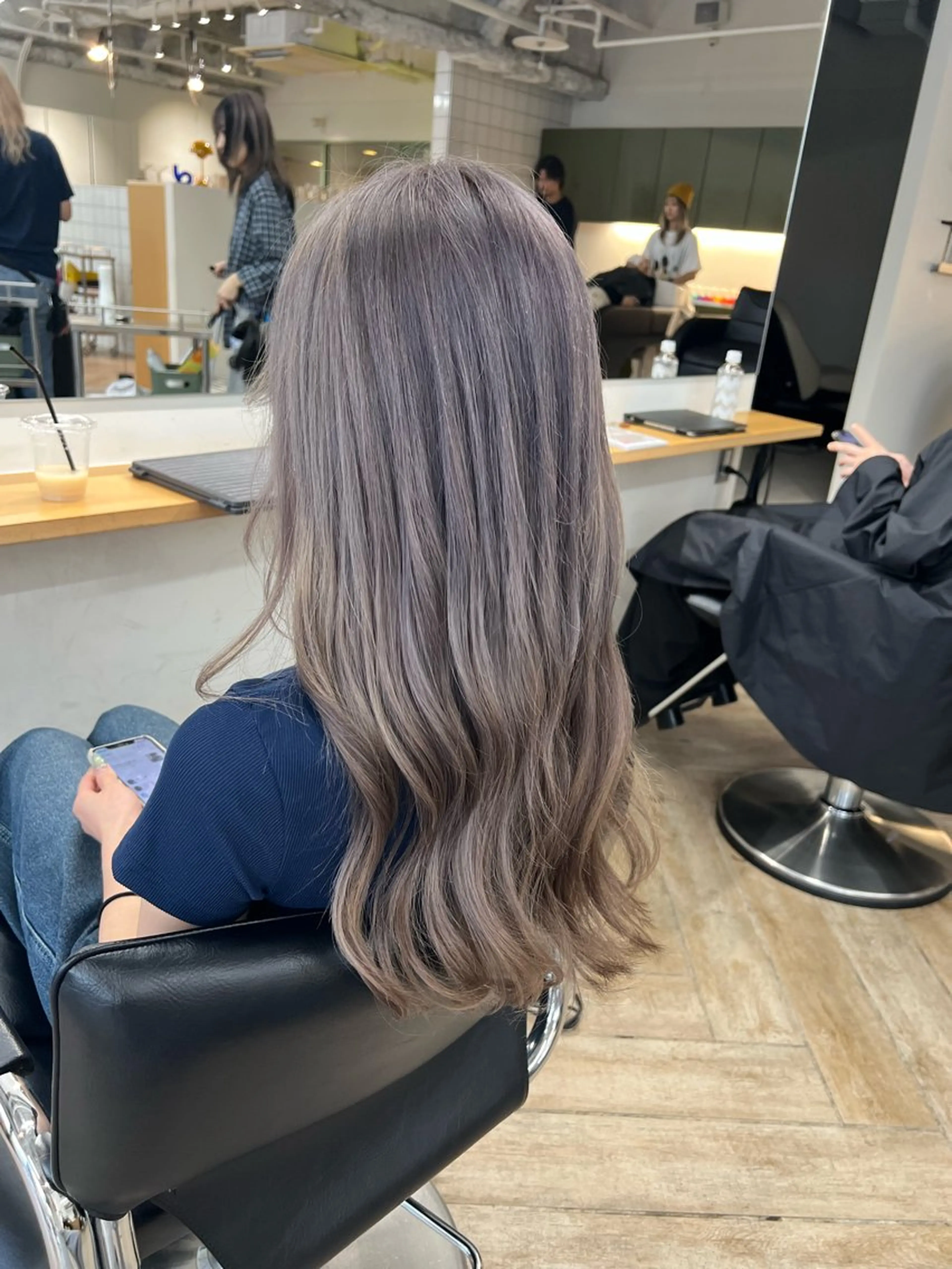 ロング カラー カット ヘアカラー トリートメント ベージュ/髪質改善 新潟/万代/井上佑のヘアスタイル