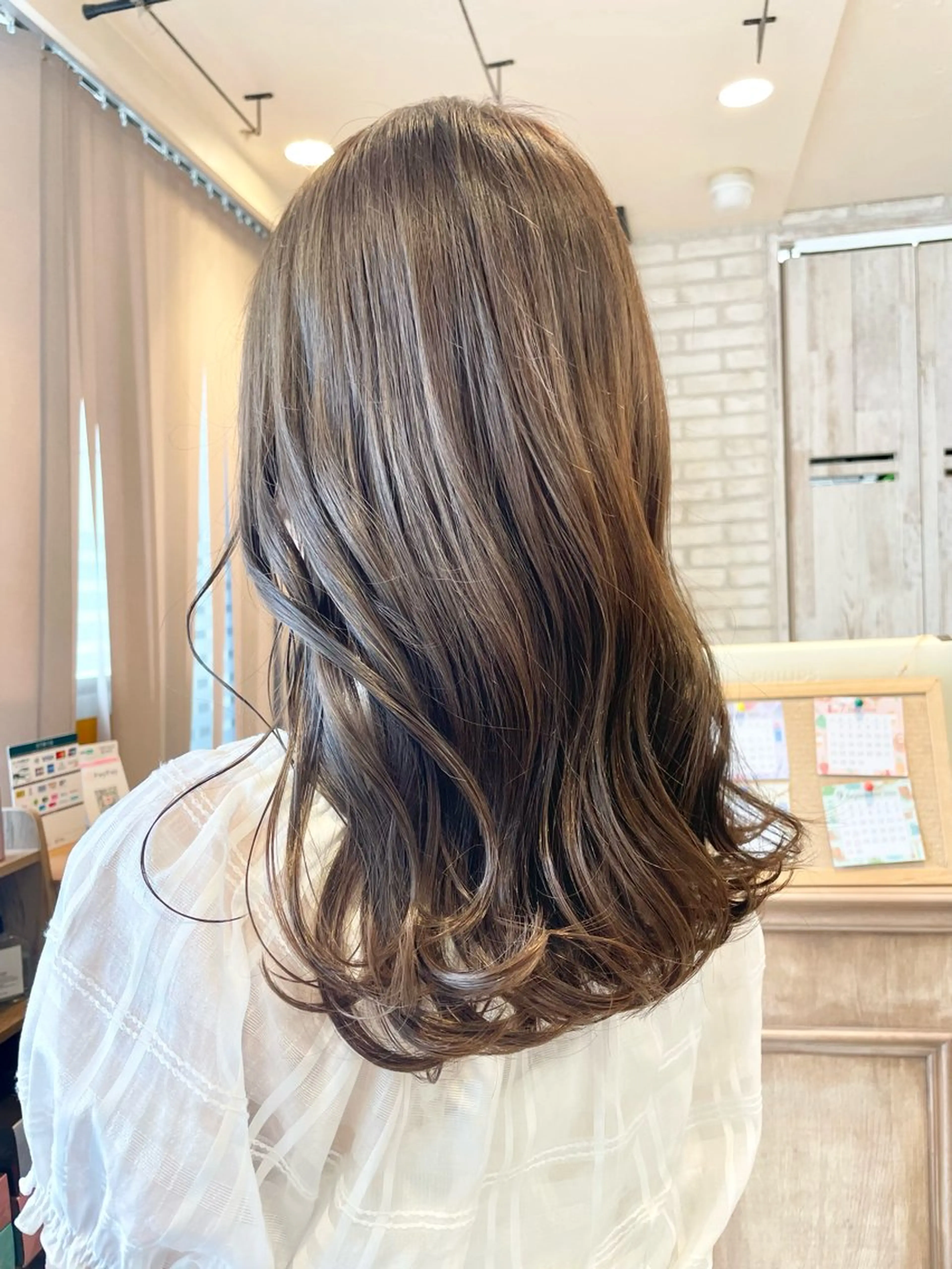 ロング カラー 透明感カラー ✨横須賀髪質改善✨️ 加藤 百音のヘアスタイル