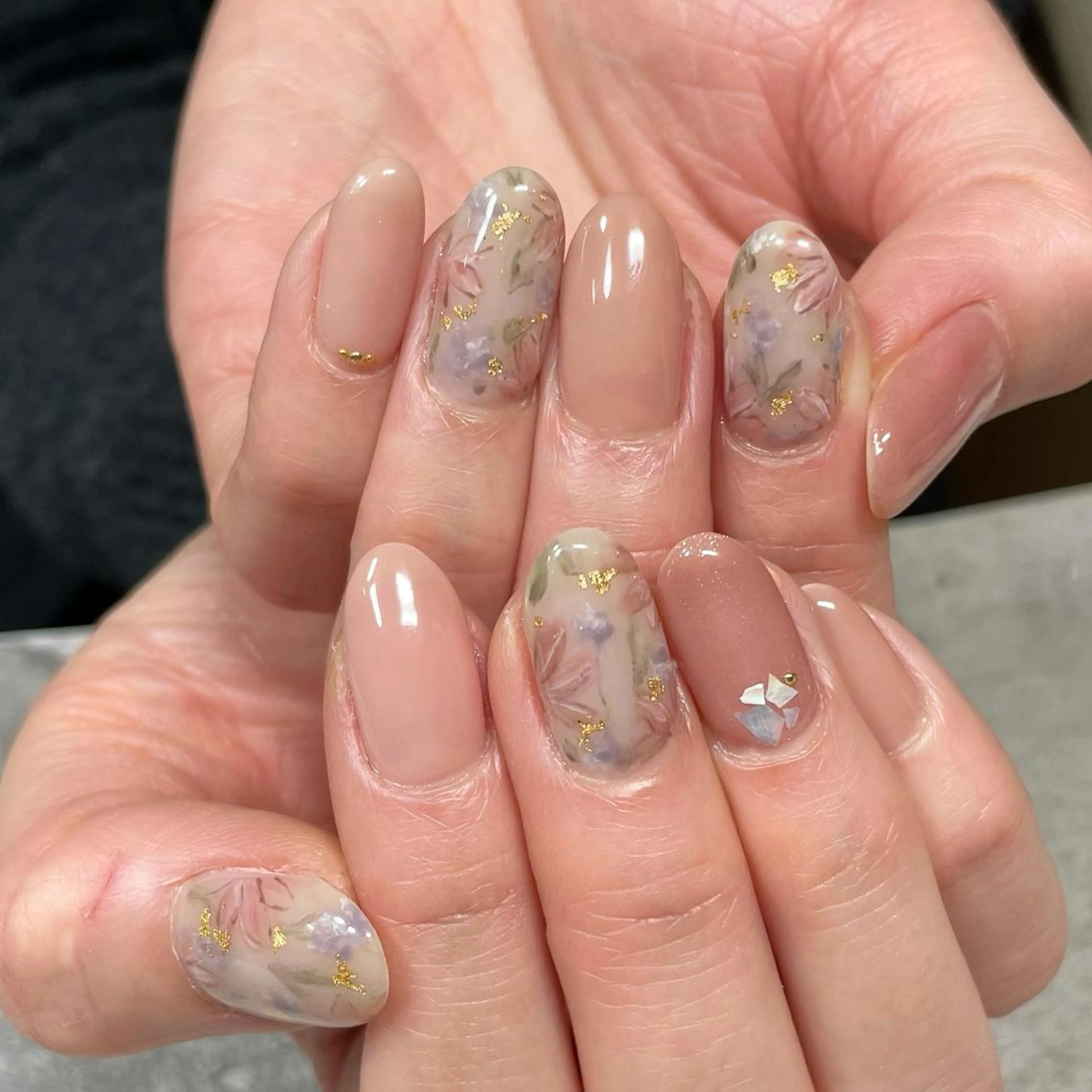 ネイル ジェルネイル 東 千夏のネイルデザイン