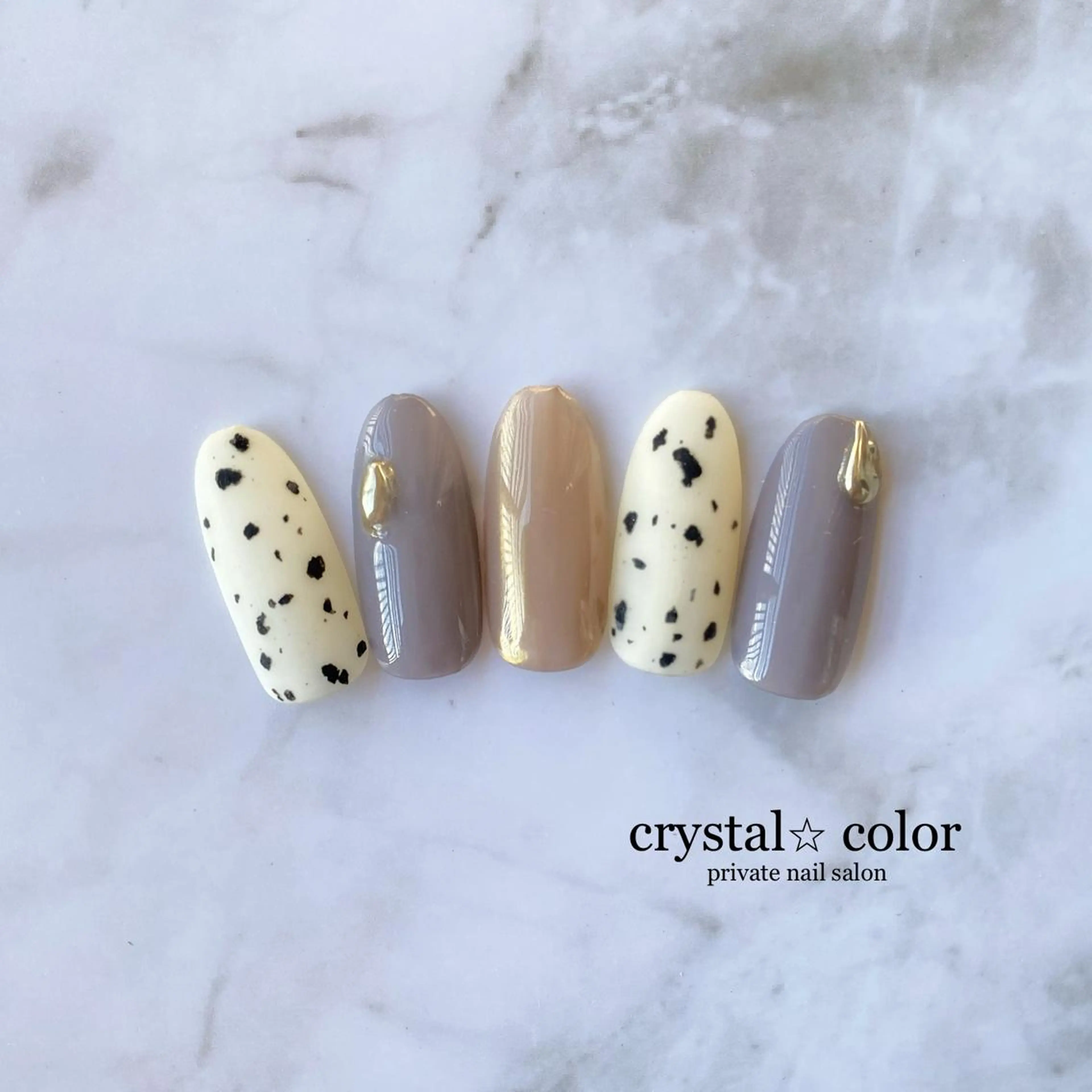 ネイル ミラーネイル crystal ⭐︎ colorのネイルデザイン