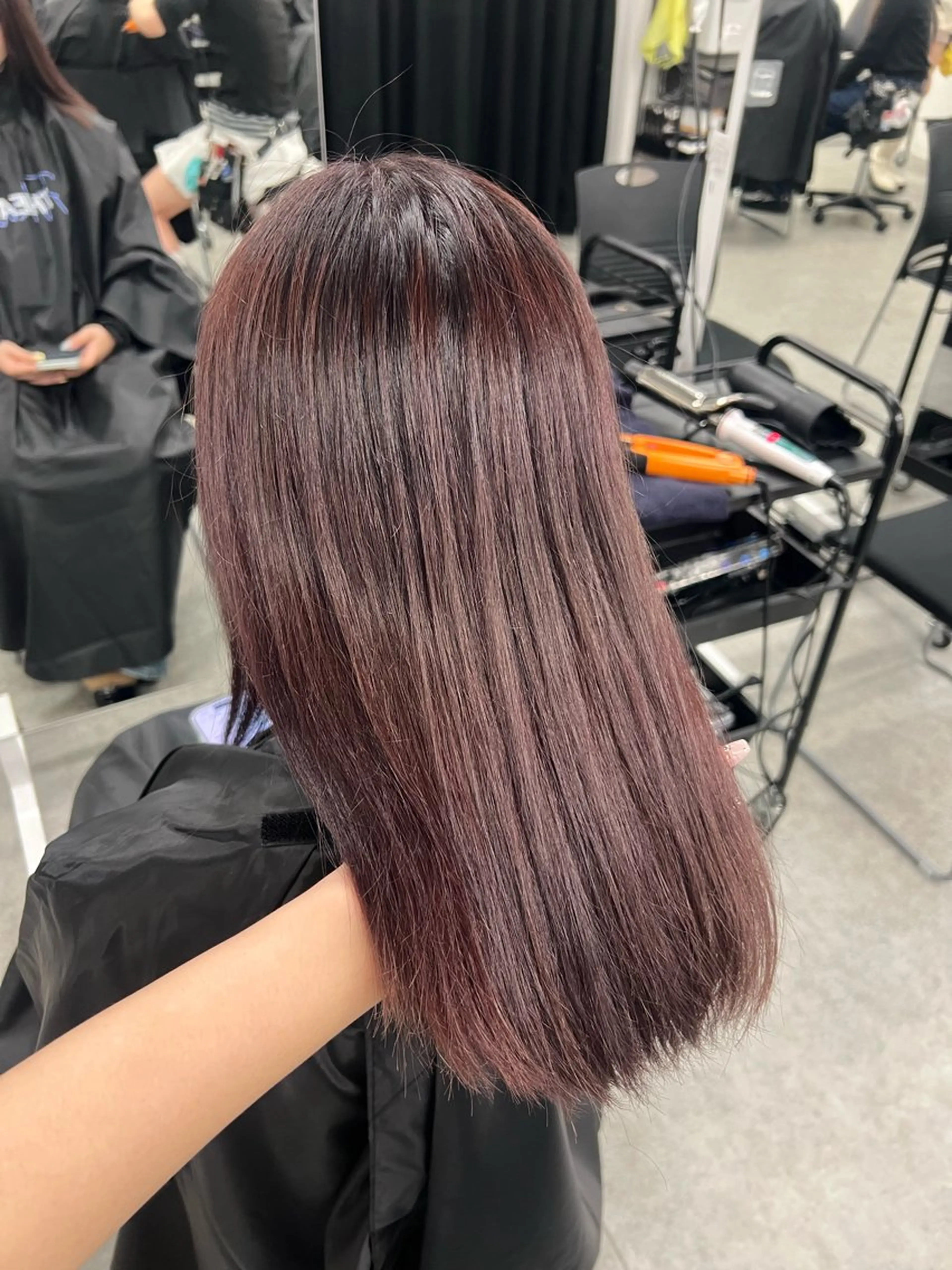 ミディアム ピンクラベンダー Natsumi / 透明感艶カラーのヘアスタイル
