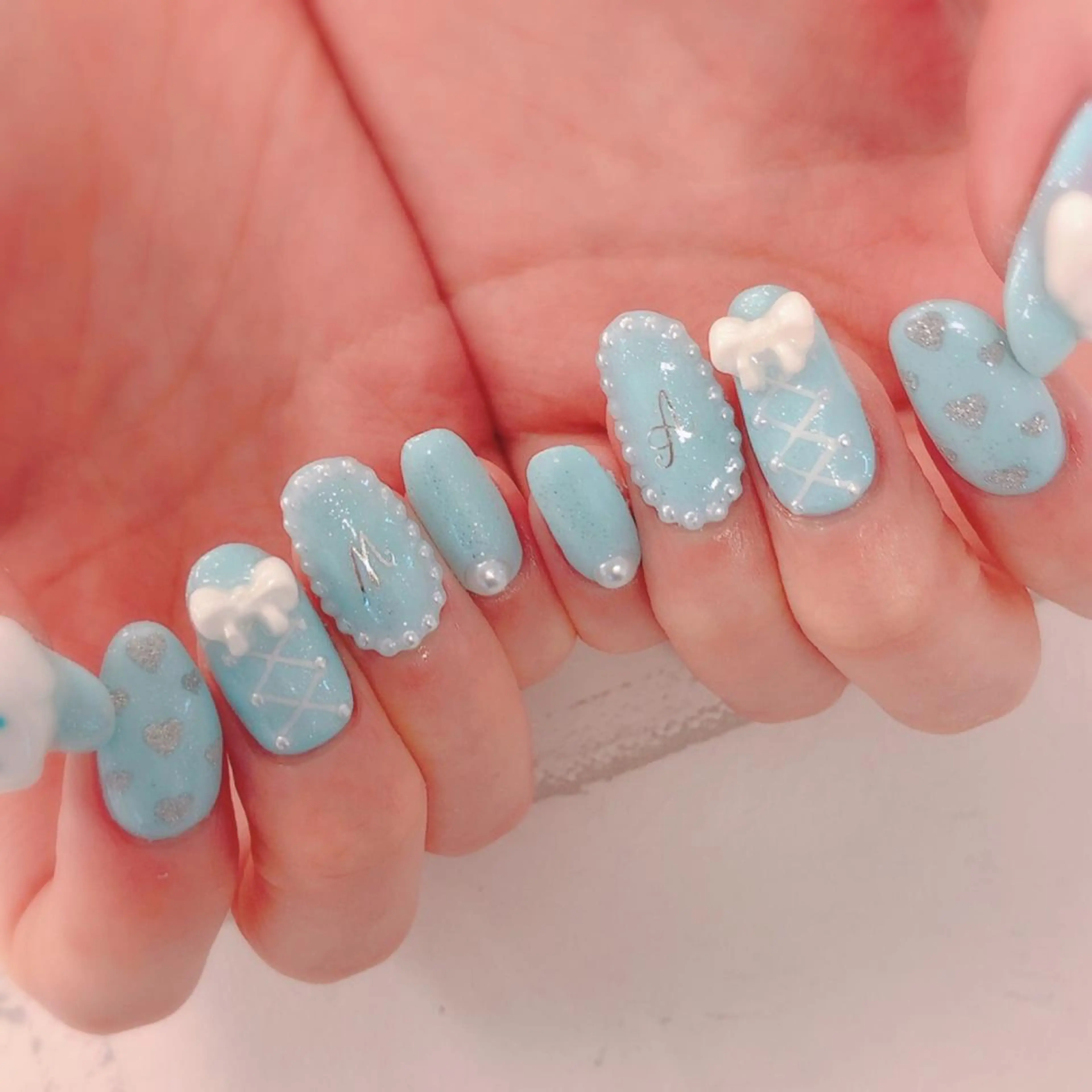 ネイル ブルー 水色 ono megumiのネイルデザイン