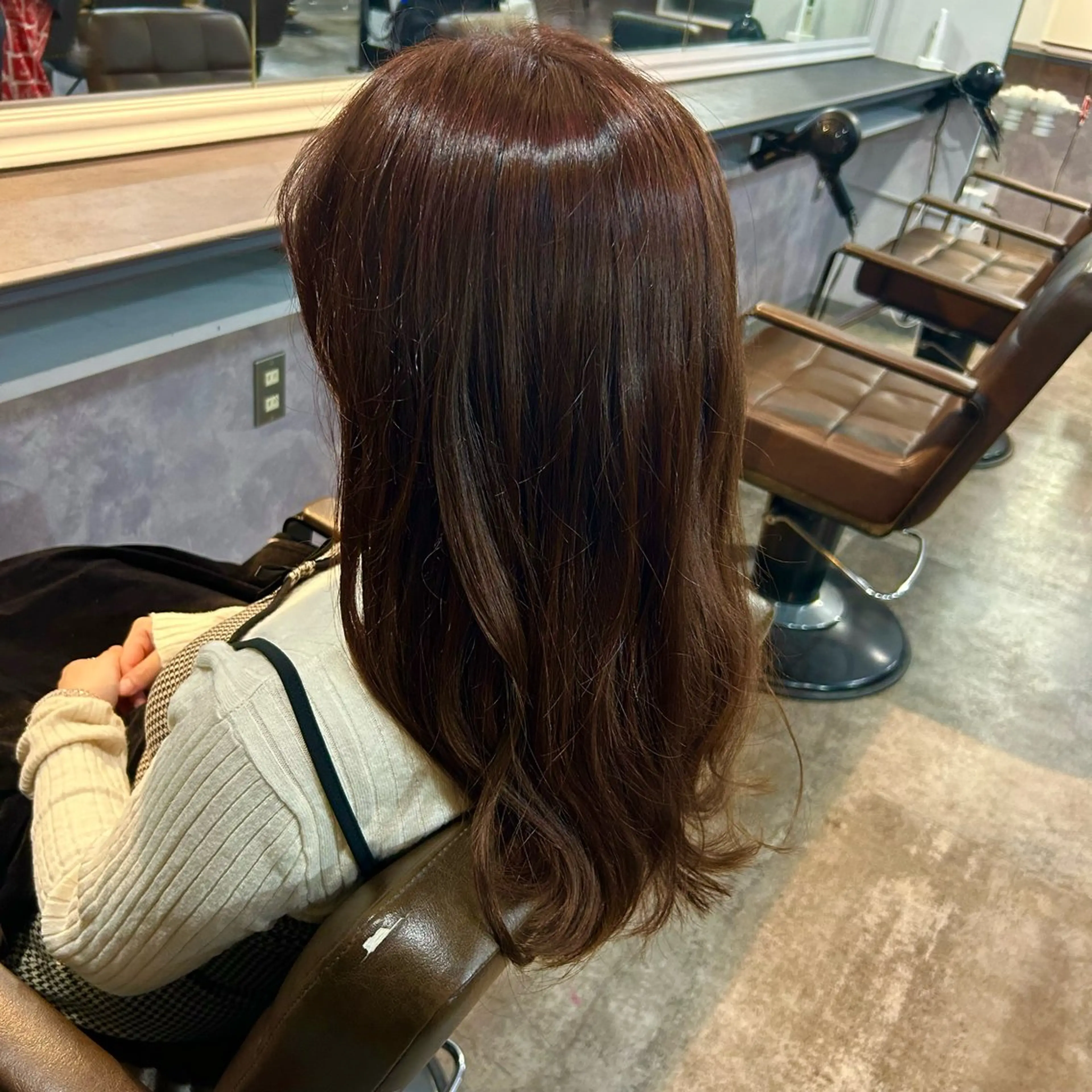 ロング カラー ブラウンカラー ピンクカラー ピンクブラウン 大塚 美緒のヘアスタイル