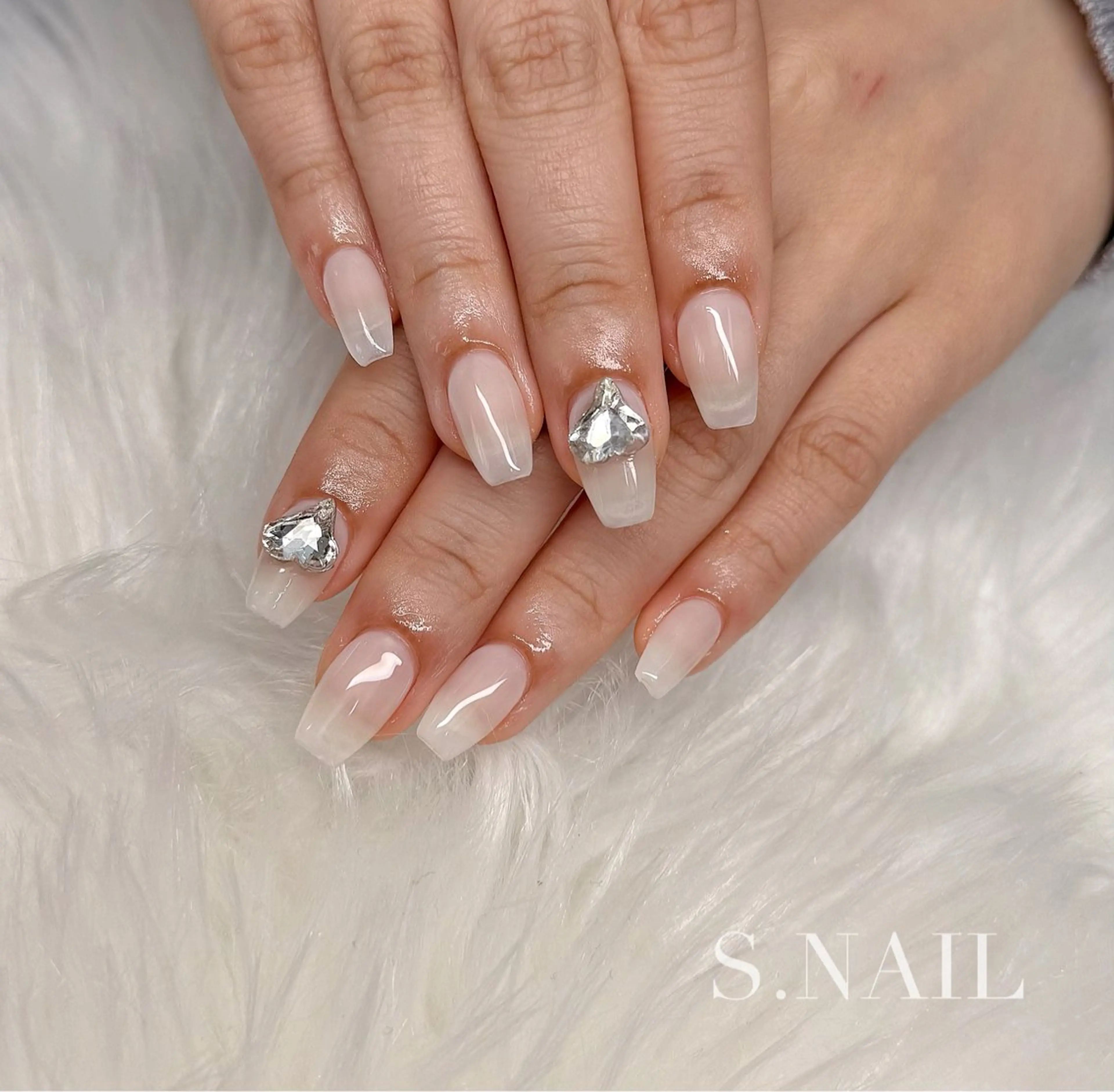 ネイル クリアネイル ホワイト ハンドネイル S.NAIL Suuのネイルデザイン