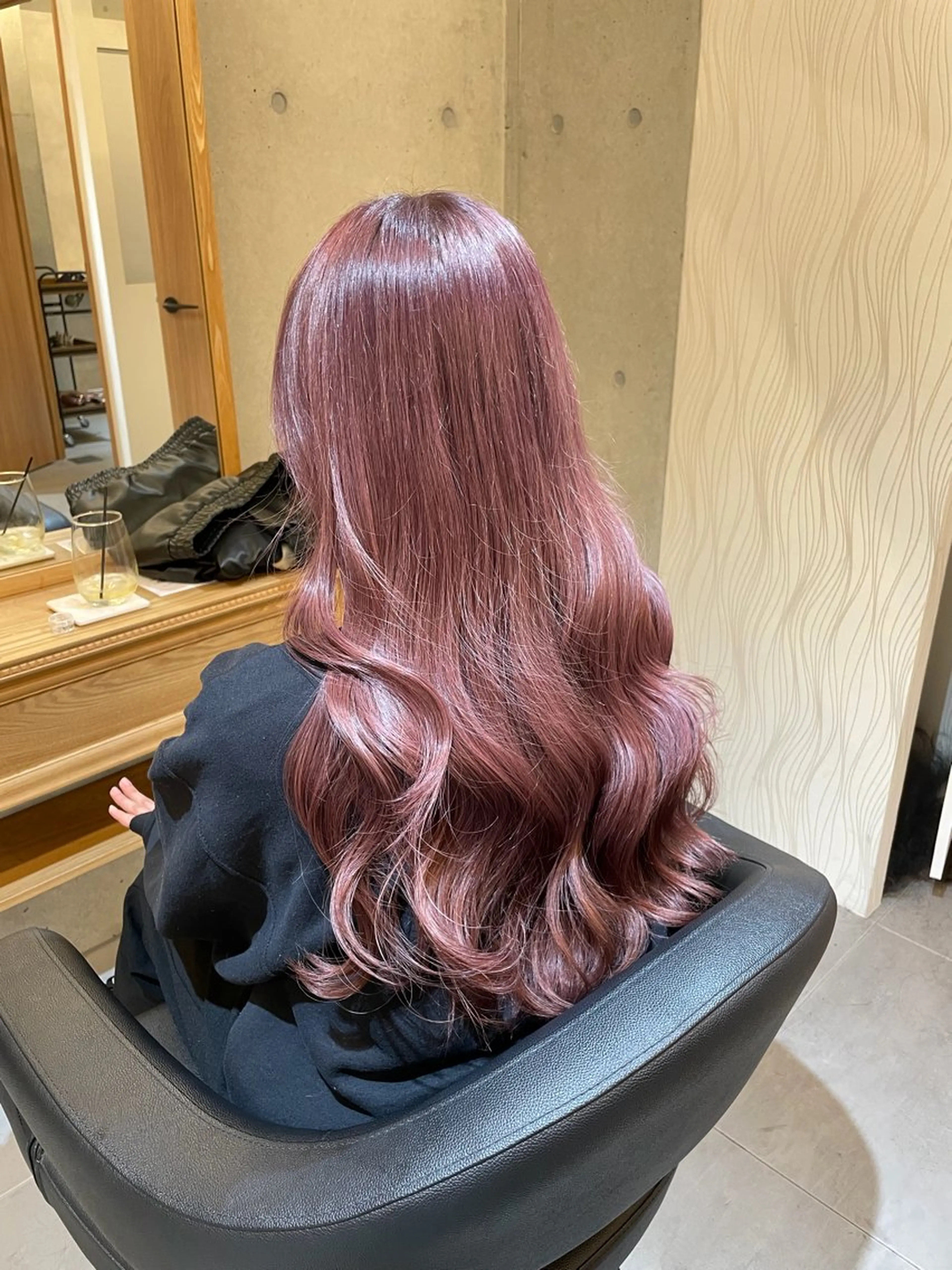 ロング カラー ベージュカラー ブリーチ ケアブリーチ ハイトーンカラー ピンクカラー カット ヘアカラー トリートメント 羽田翔大/ブリーチ/ ボブカット/店長のヘアスタイル