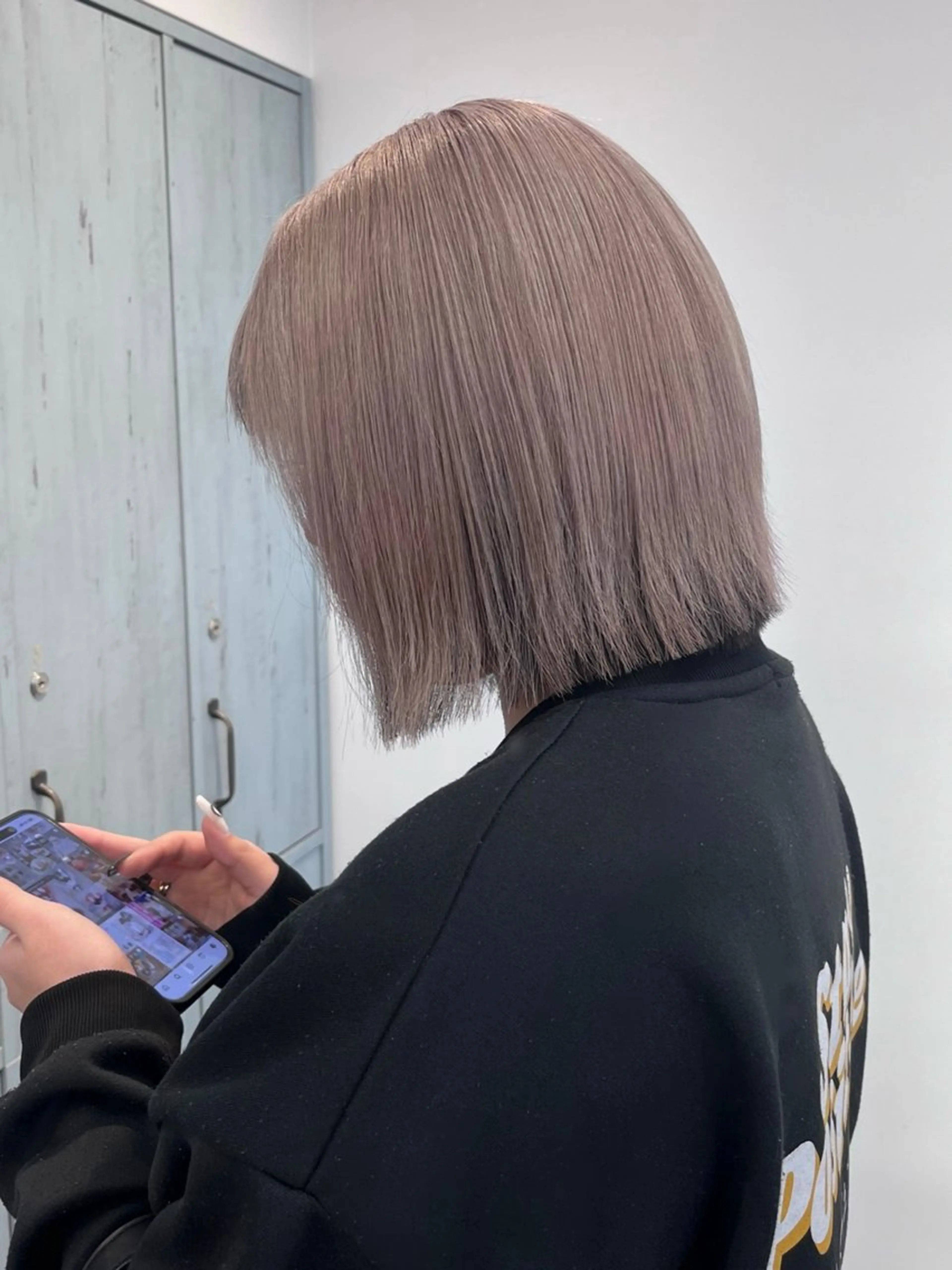 ショート ハイライト レイヤーカット ヘアカラー YUME/ブリーチ /カットモデル募集中のヘアスタイル