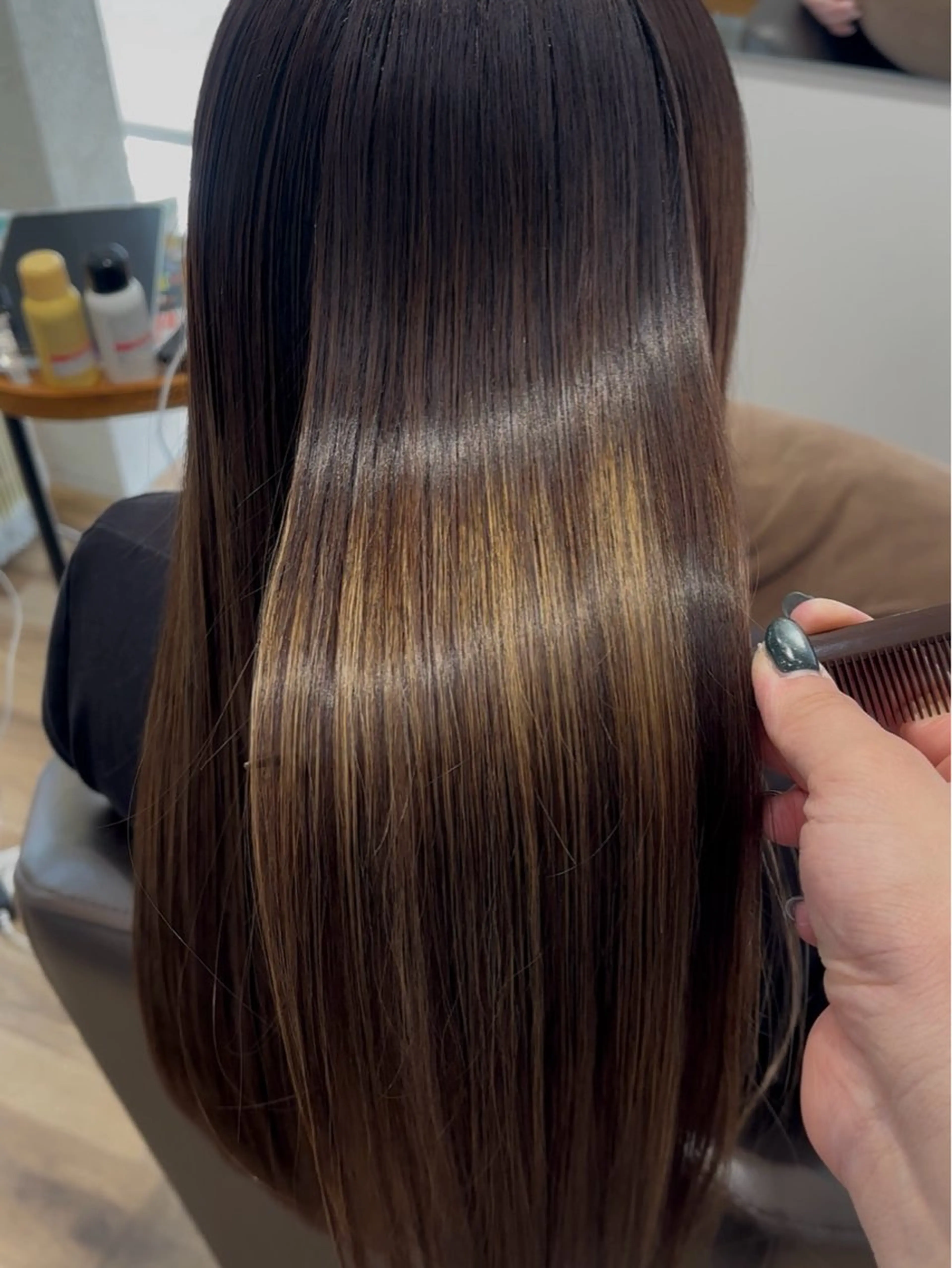 ロング ハイライト 髪質改善 縮毛矯正 Lita. /樹里のヘアスタイル