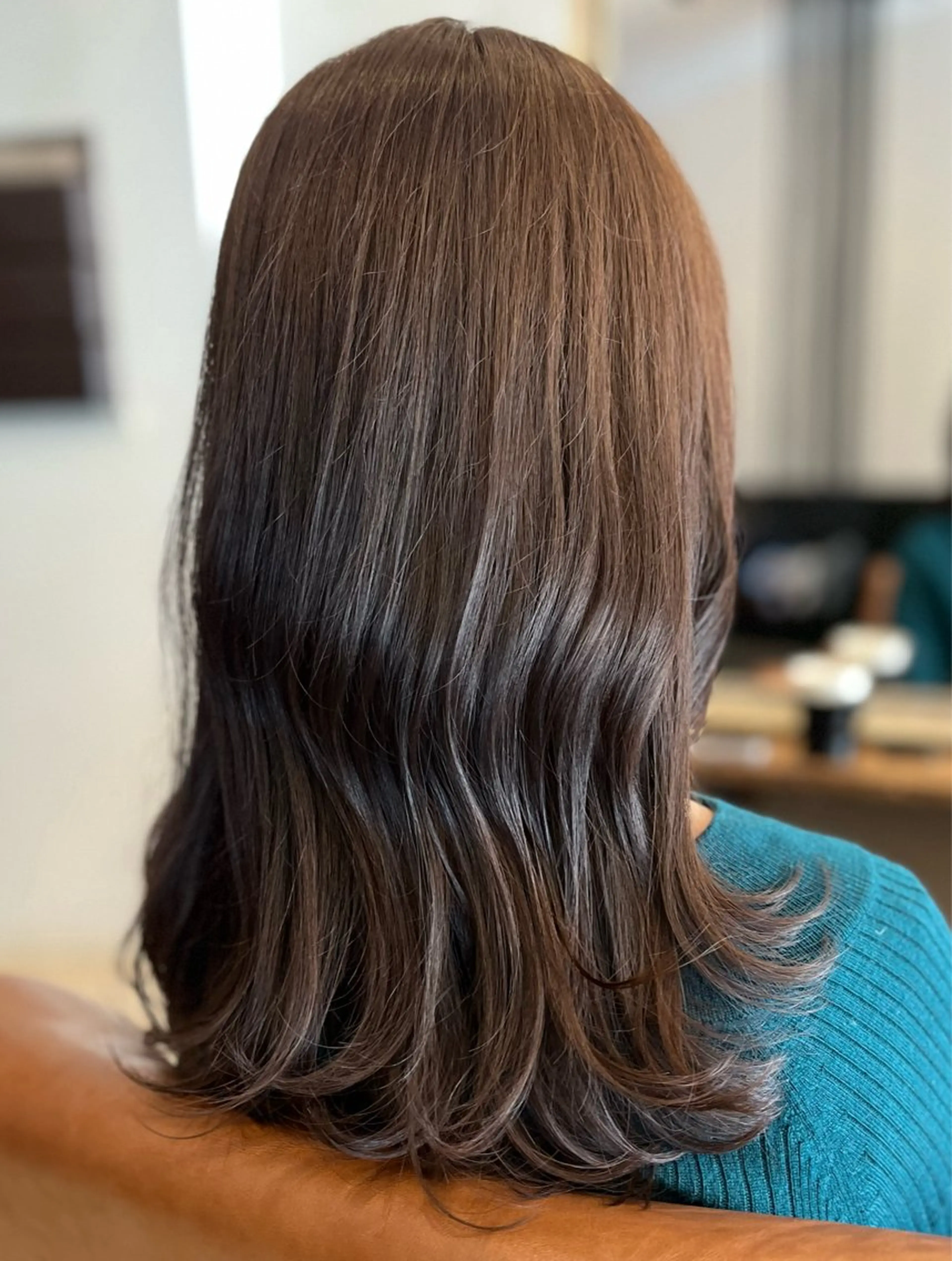 カラー Cuthie 泉川のヘアスタイル