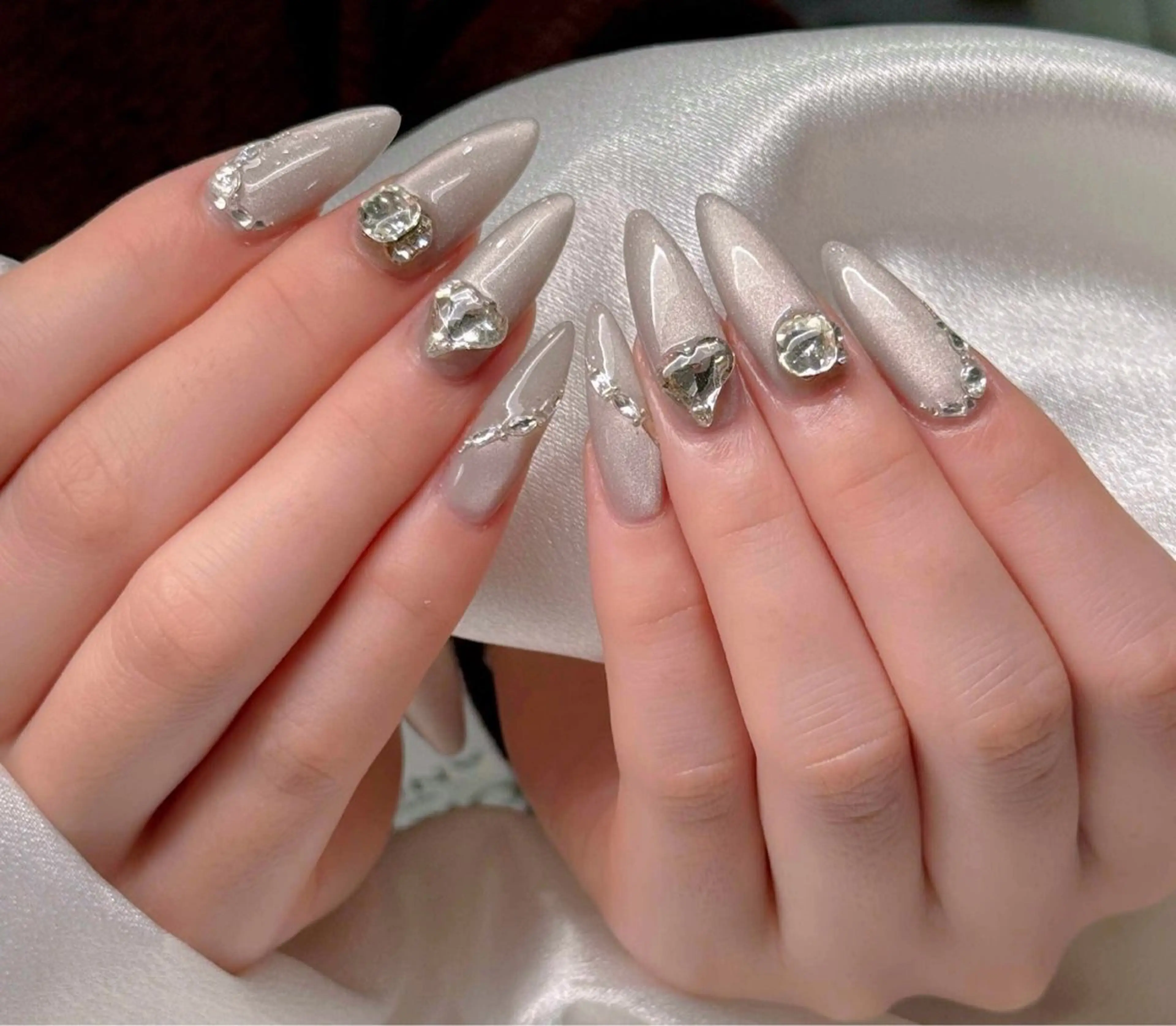 ネイル オーロラネイル ブルー チークネイル フットネイル フレンチネイル ハンドネイル REI レイのネイルデザイン