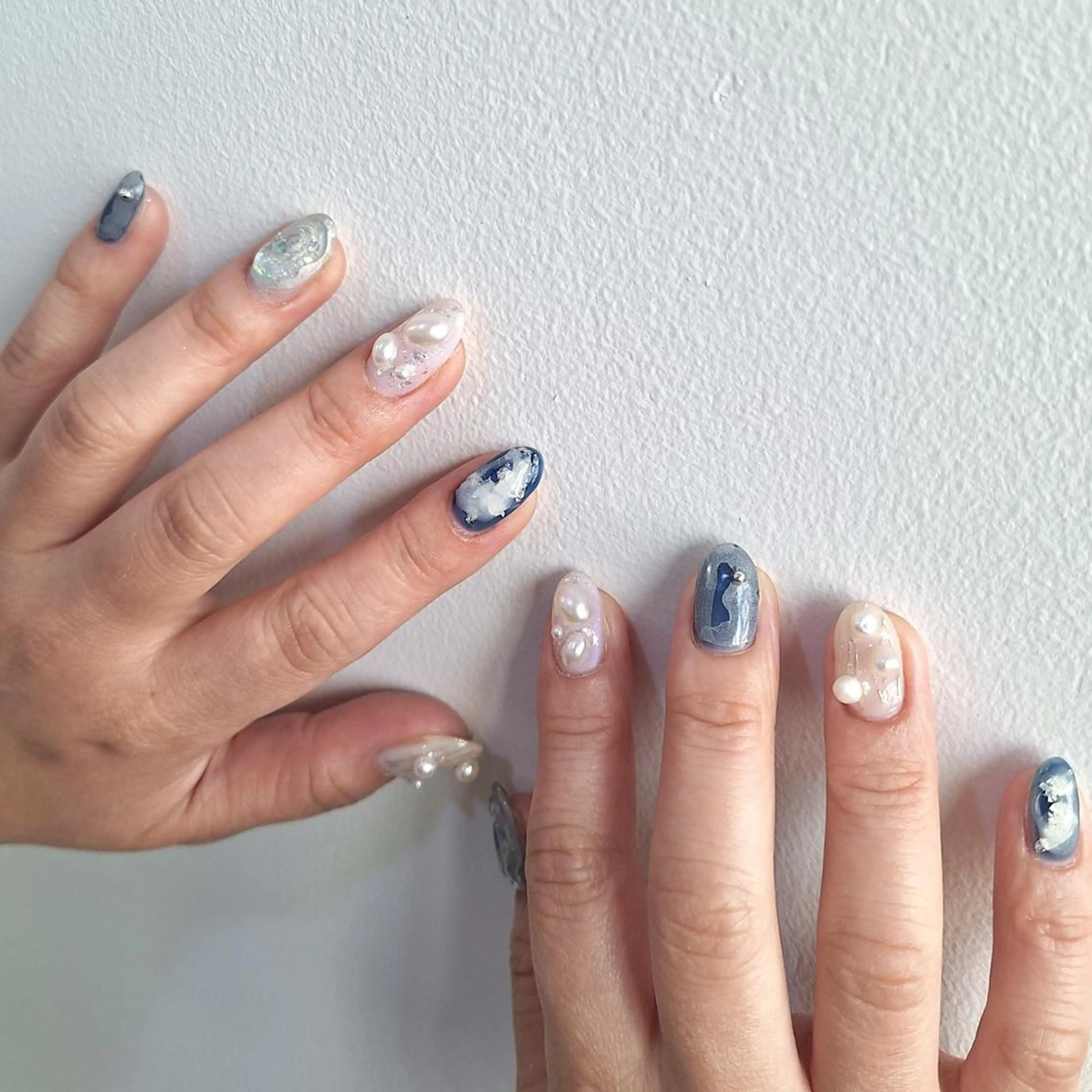 ネイル ジェルネイル 韓国ネイル ニュアンスネイル ワンホンネイル nailstudio eviz新宿店のネイルデザイン
