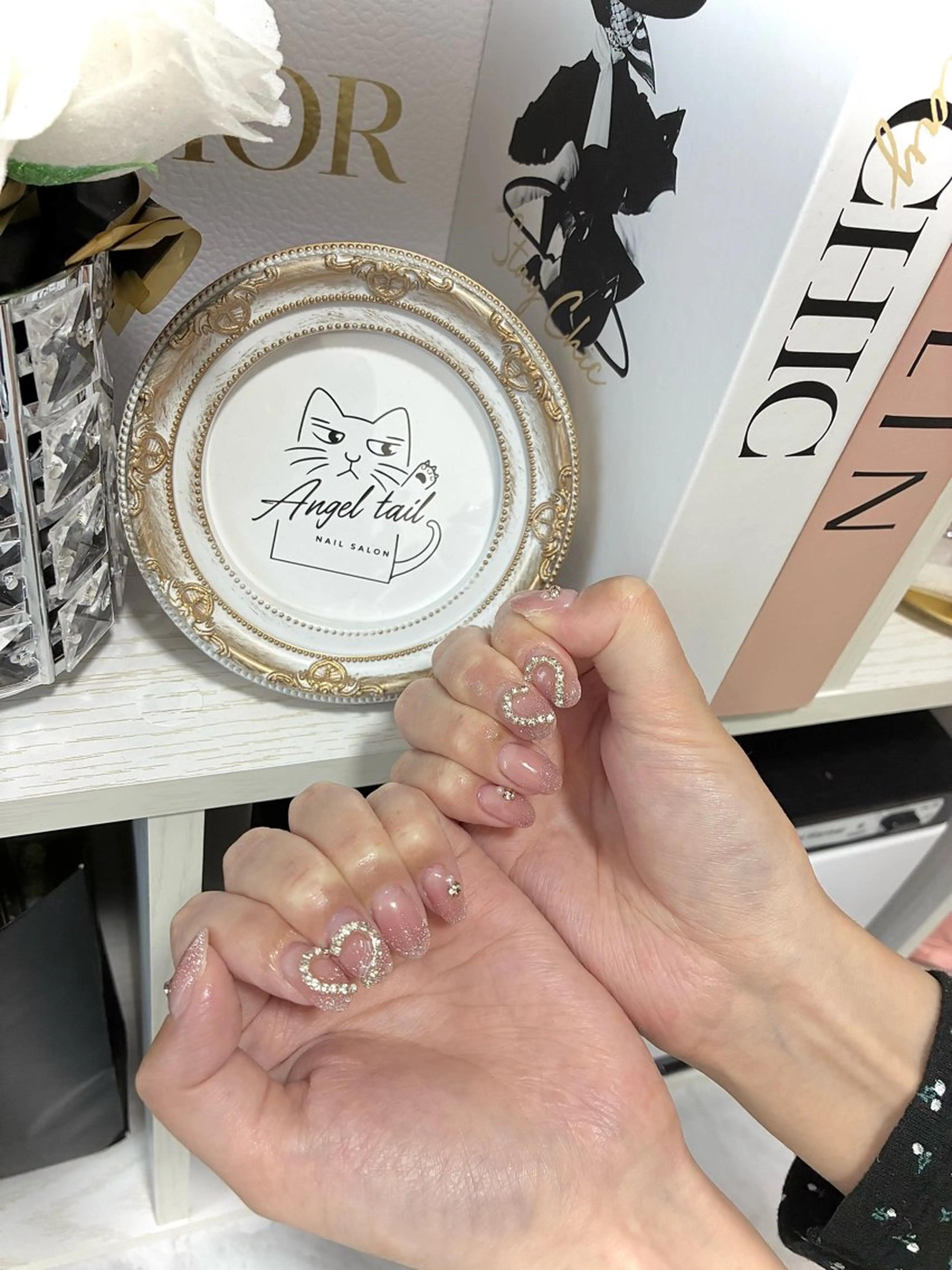 ネイル ハンドネイル Angel tailのネイルデザイン