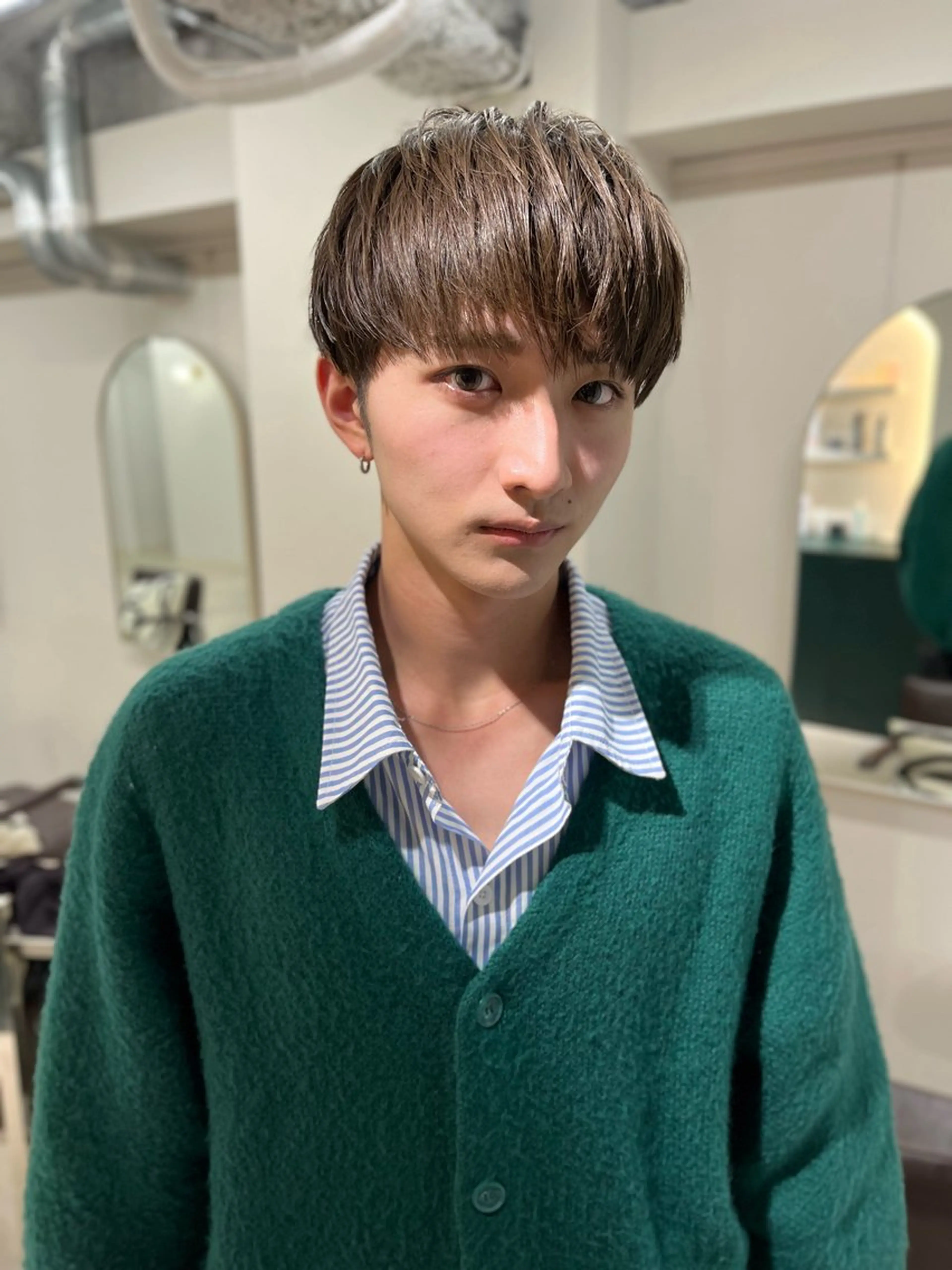 ミディアム カラー メンズ デザインカラー 顔周りカット 似合わせカット カット ヘッドスパ ヘアセット 【副店長】六三四🌻 指名No.1のヘアスタイル