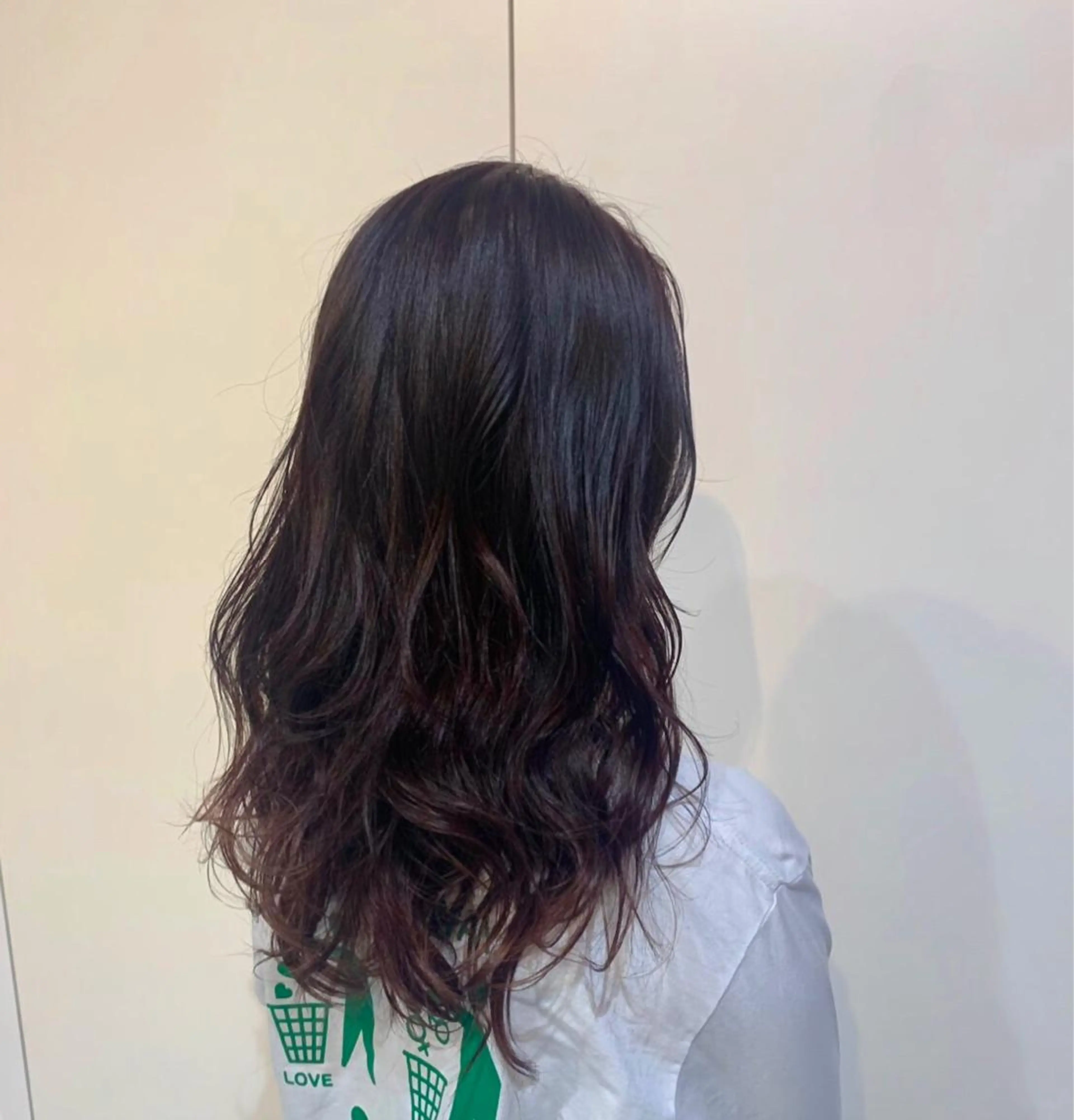 セミロング カラー グラデーションカラー ピンクカラー momo所属・メンズヘアメイク 🩵Mayuki🩵のヘアスタイル