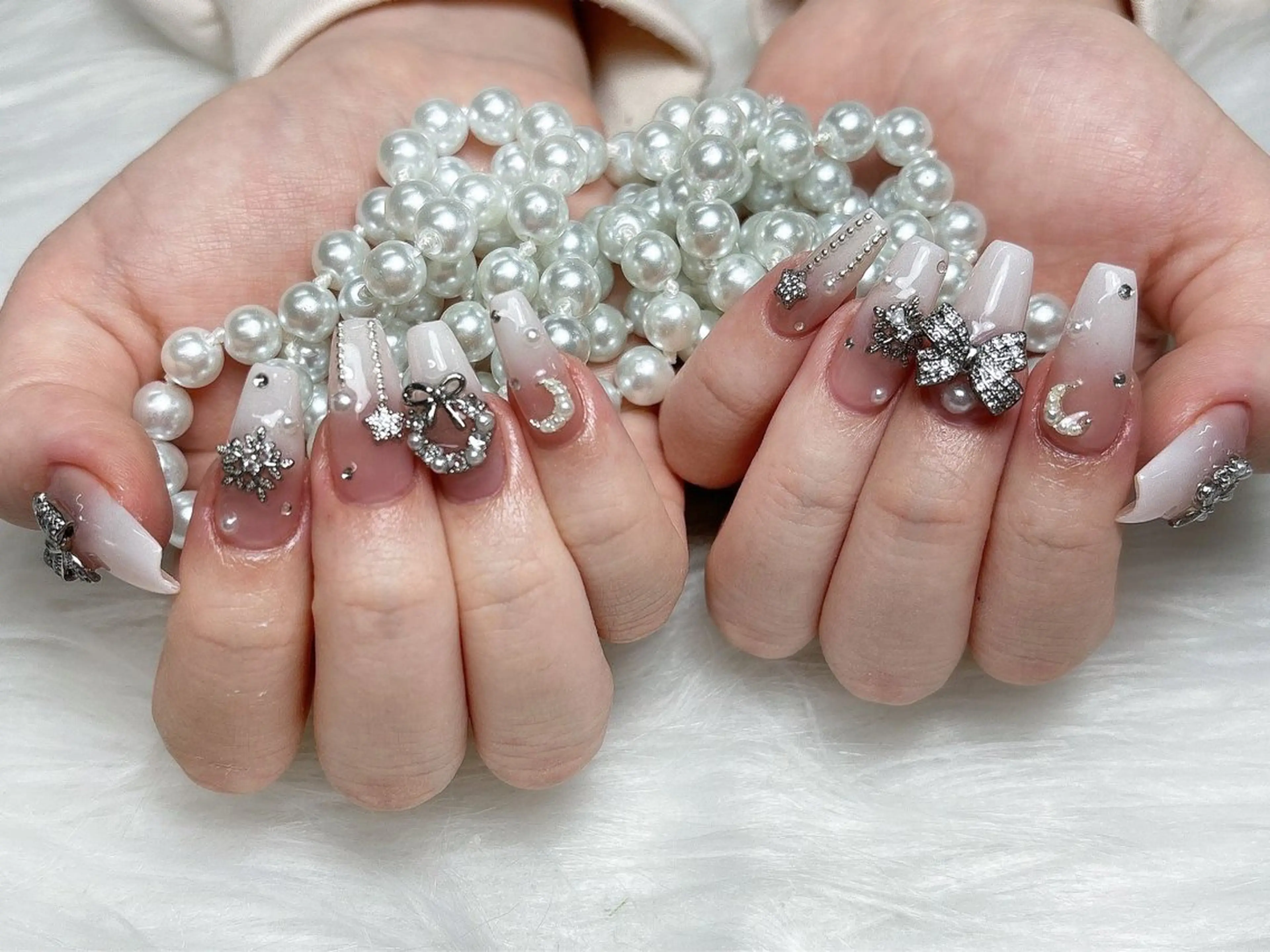 ネイル スカルプネイル ハンドネイル DR 💅のネイルデザイン