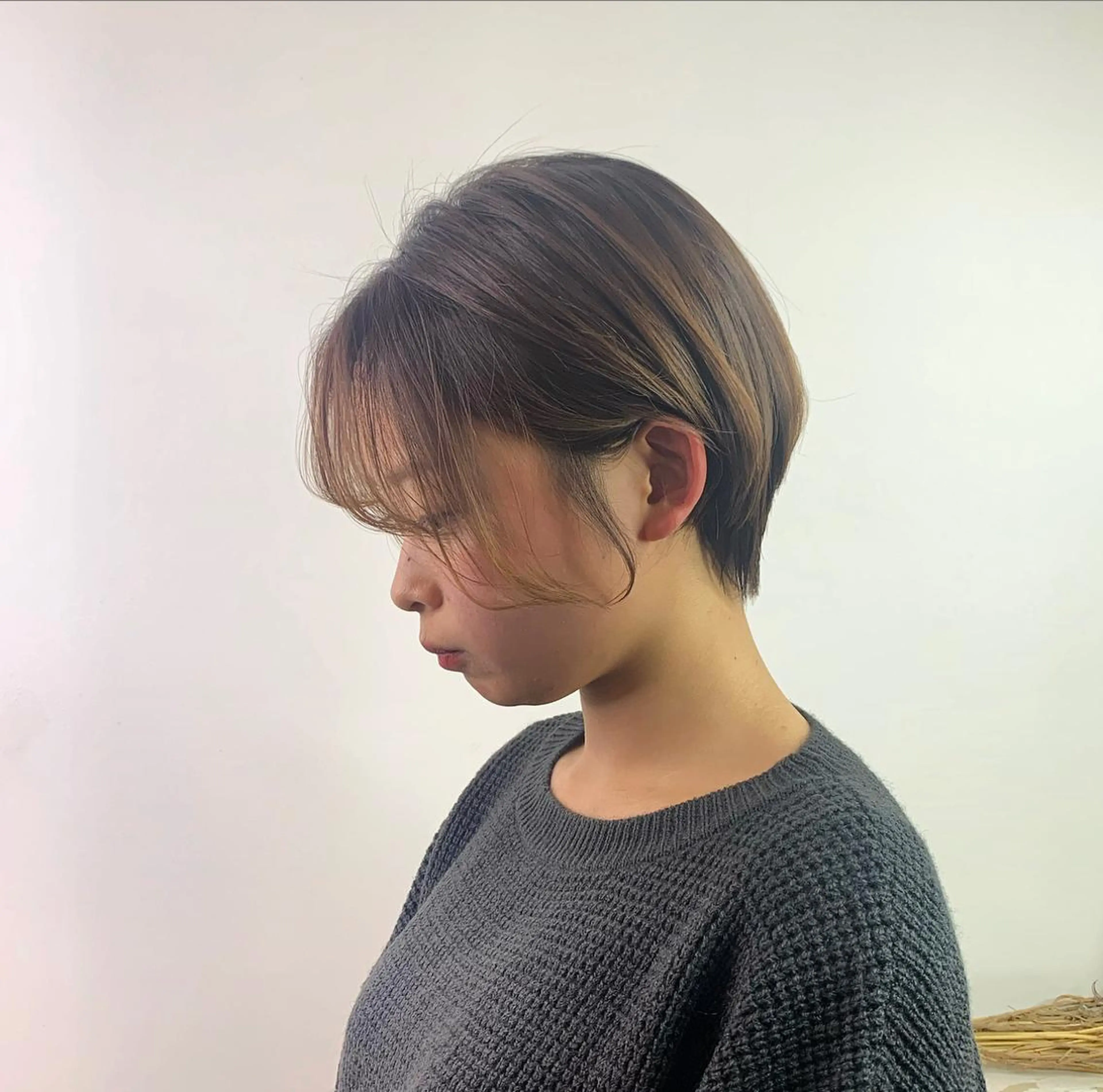 ショート カラー stylist店長 岡本真依のヘアスタイル
