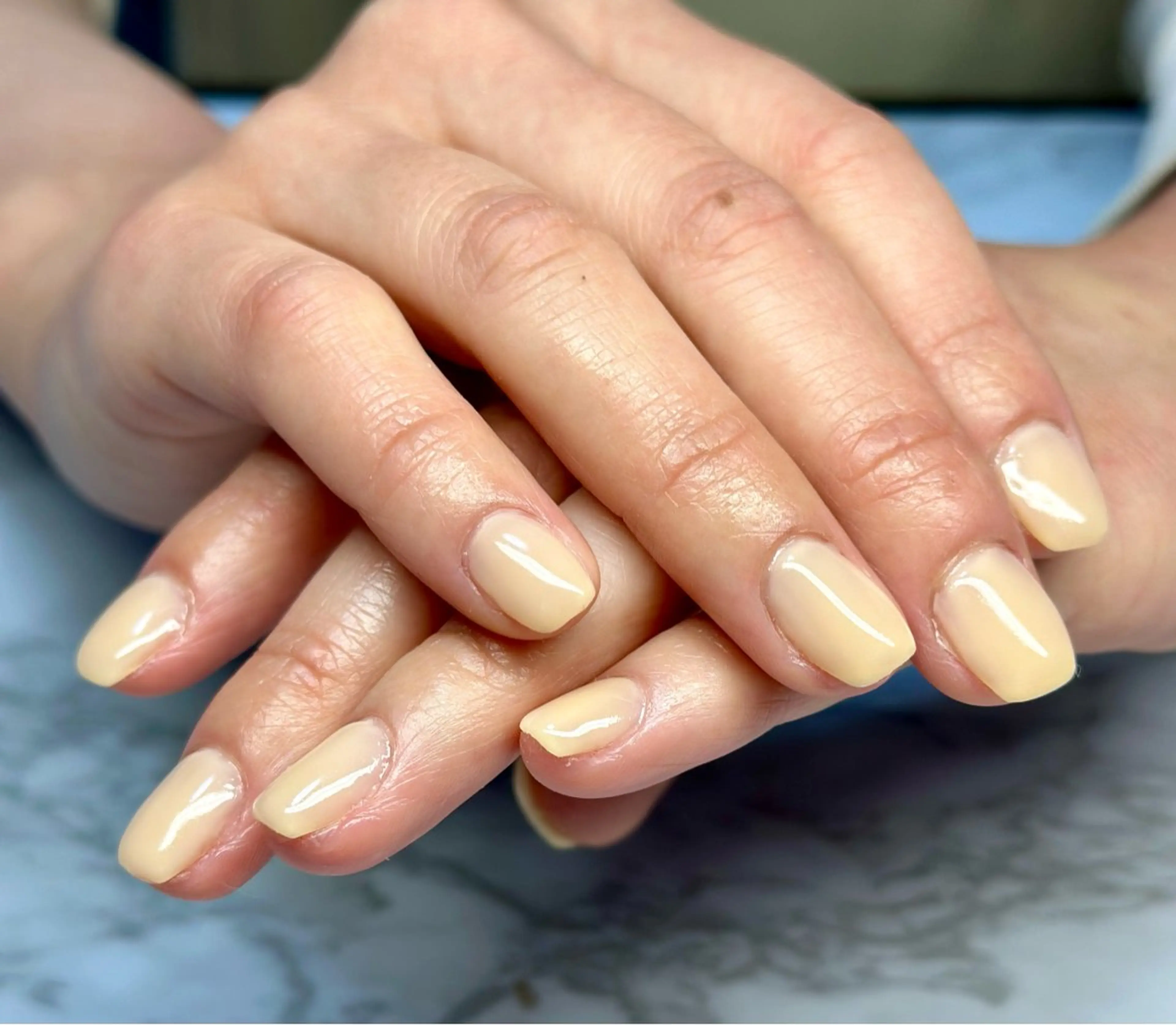 ネイル ニュアンスネイル ワンカラーネイル シンプルネイル 春ネイル M.N_ nailのネイルデザイン